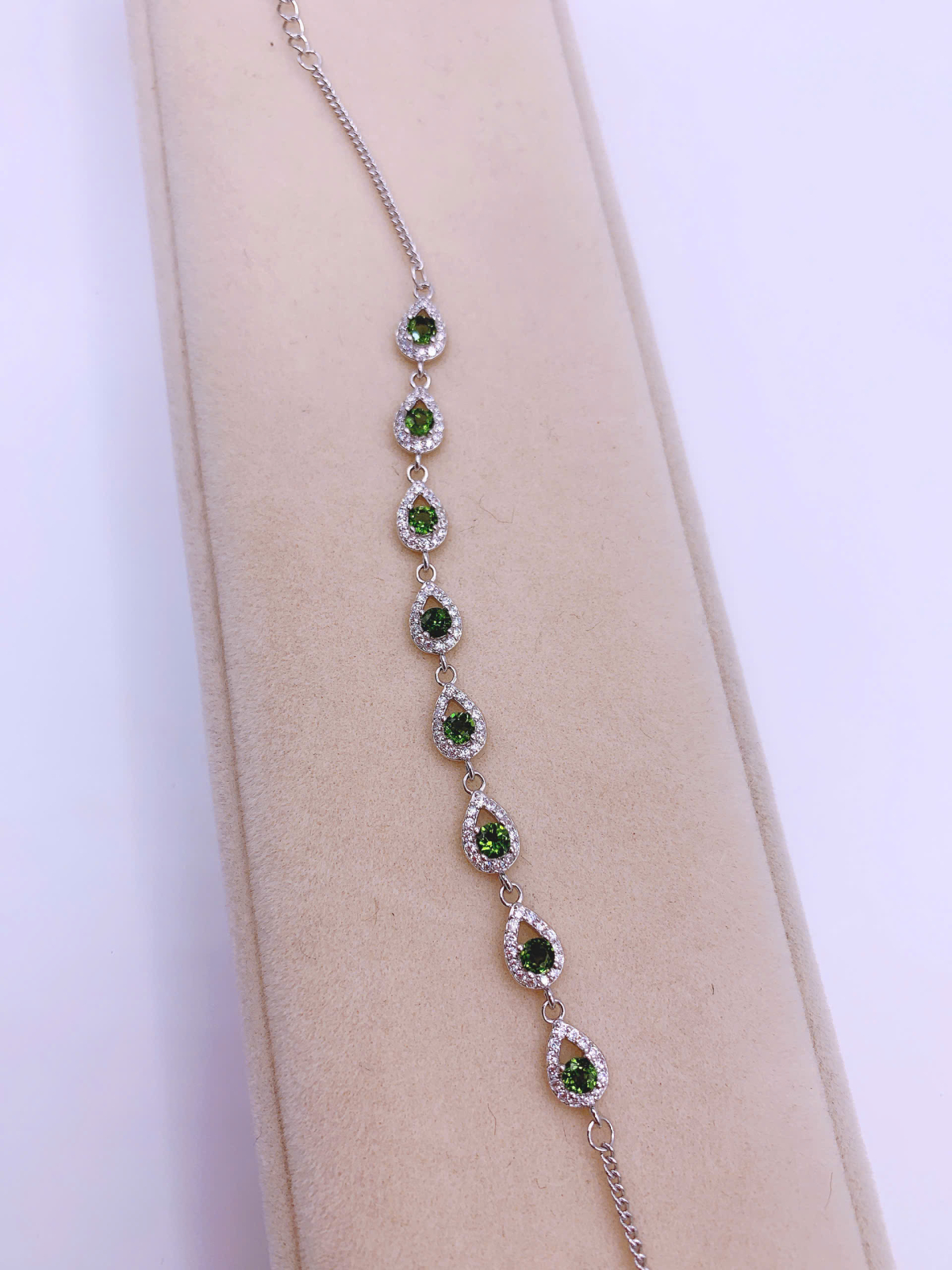 Lắc Tay Đính Đá Diopside Bạc 925 - BDO033