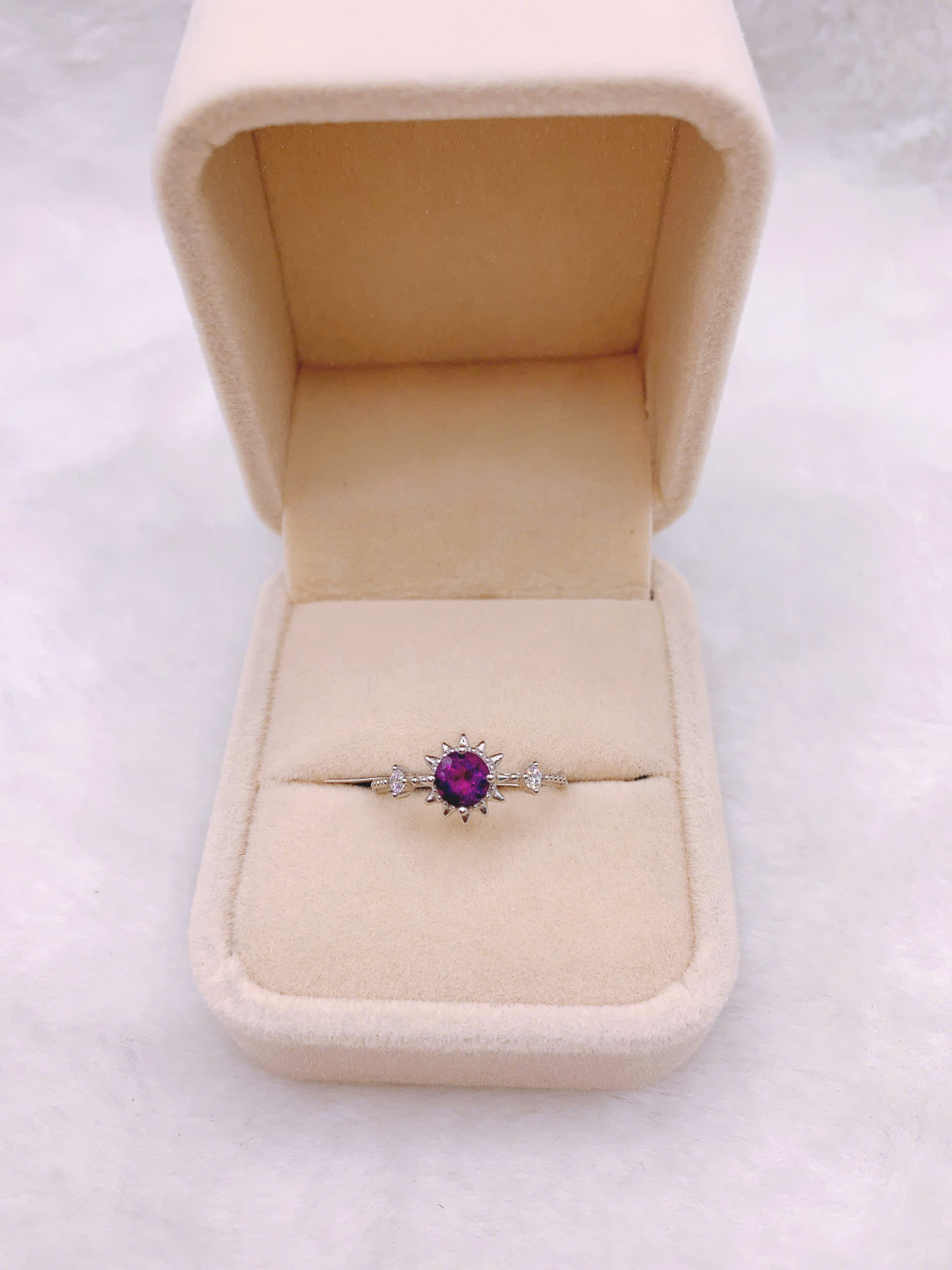 Nhẫn Nữ Gắn Đá Amethyst Bạc 925 - RPA065