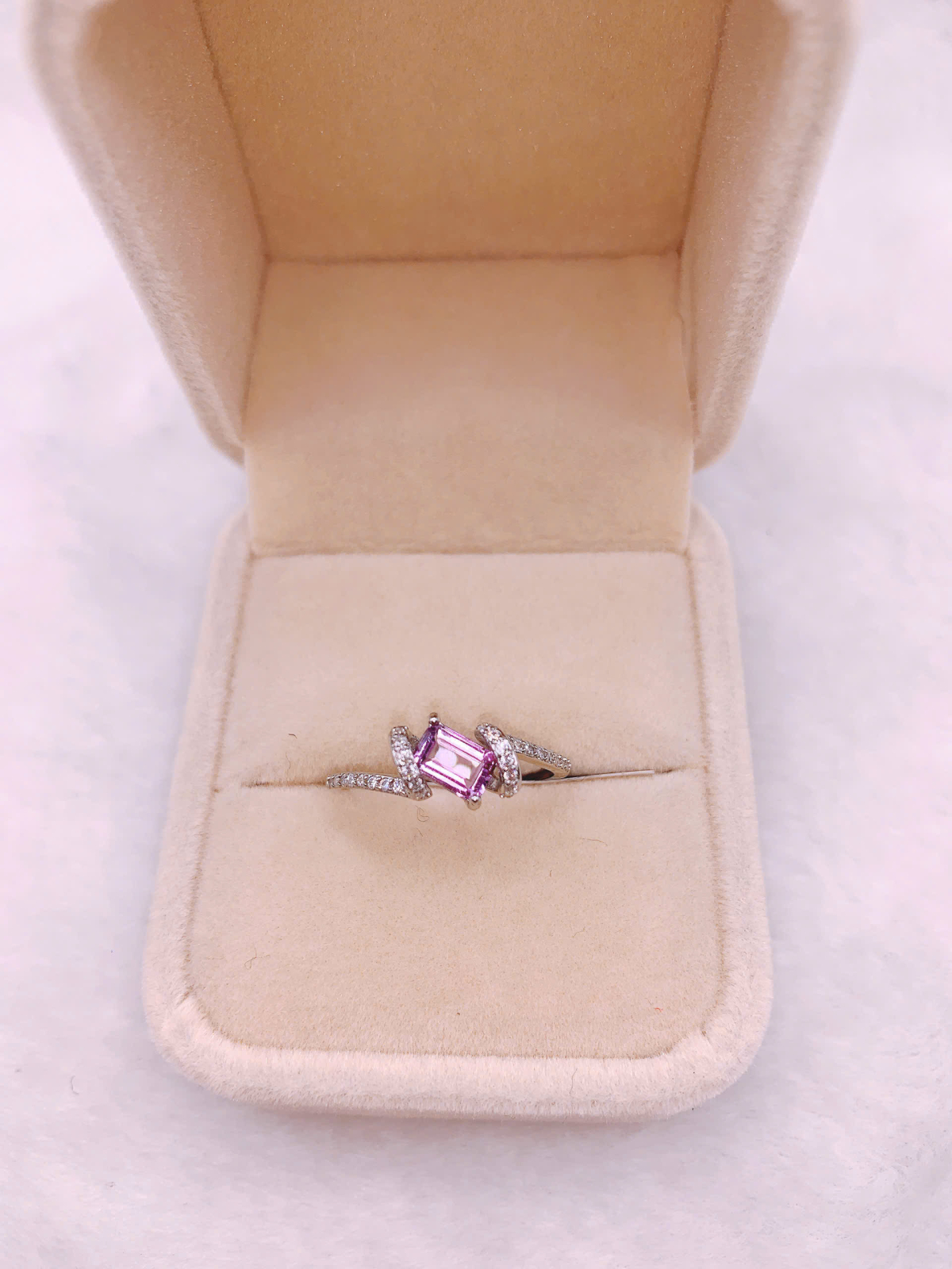 Nhẫn Nữ Gắn Đá Amethyst Bạc 925 - RPA089