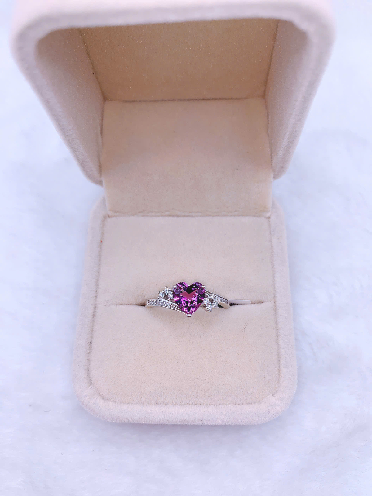 Nhẫn Nữ Gắn Đá Amethyst Bạc 925 - RPA092
