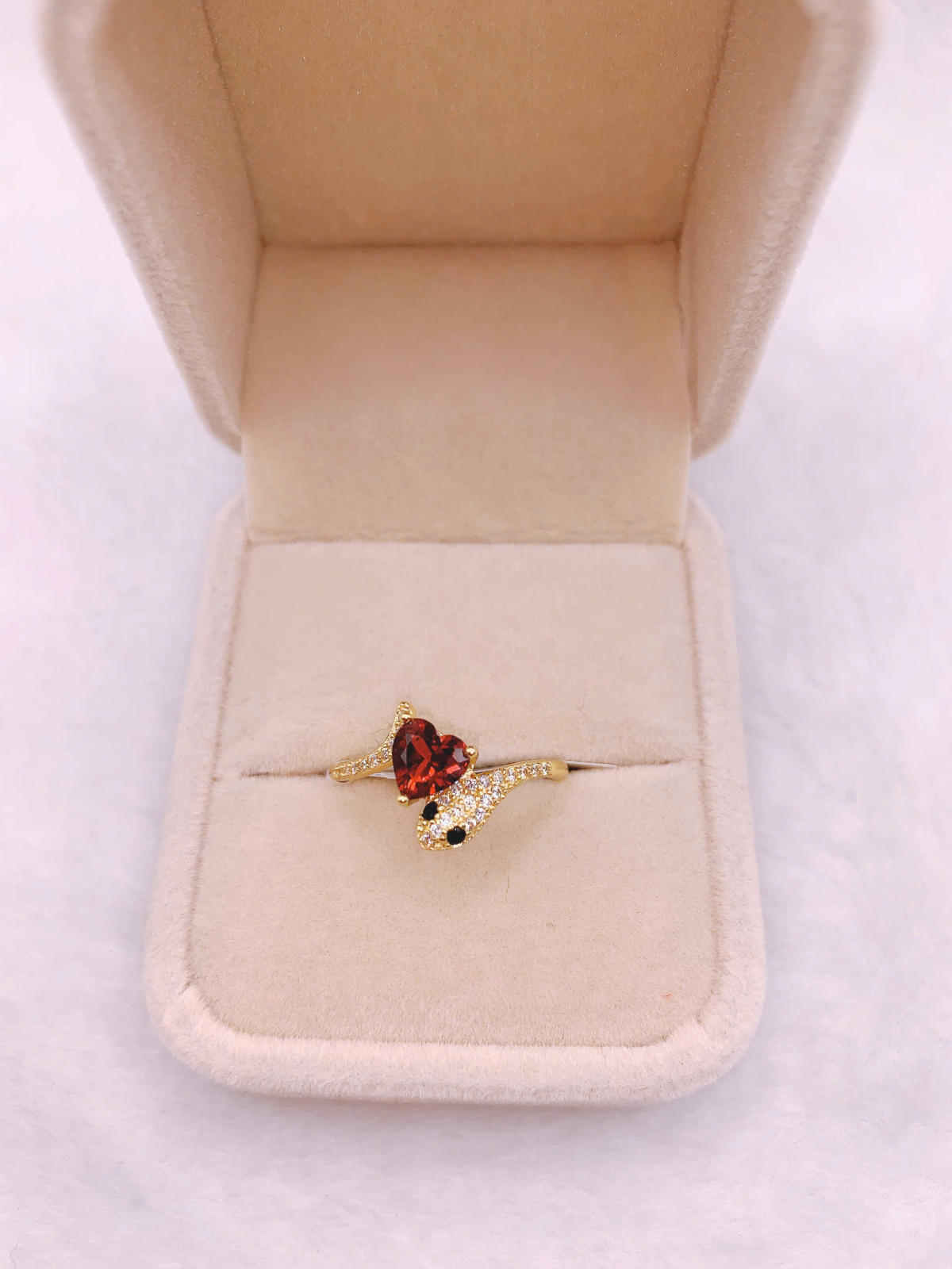 Nhẫn Đá Garnet Bạc 925 - RGN148