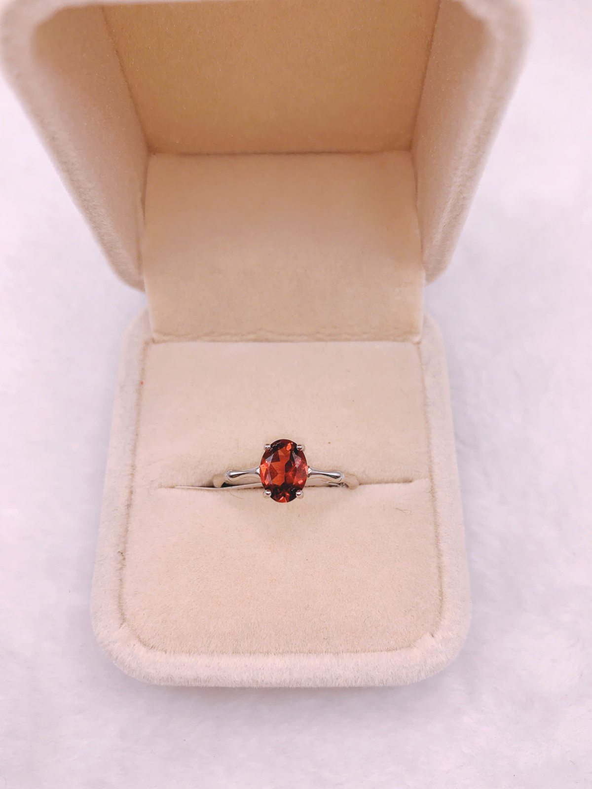 Nhẫn Đá Garnet Bạc 925 - RGN110