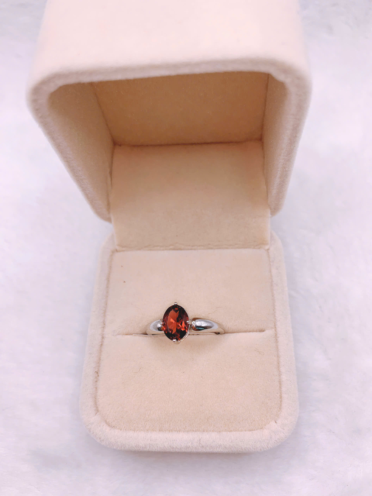 Nhẫn Đá Garnet Bạc 925 - RGN115