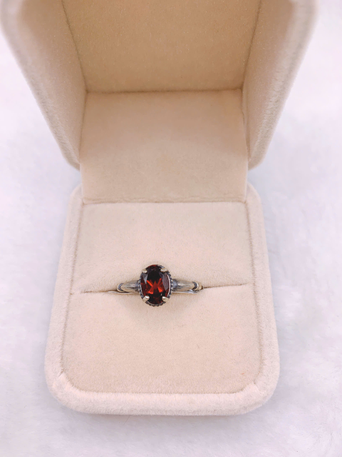 Nhẫn Đá Garnet Bạc 925 - RGN153