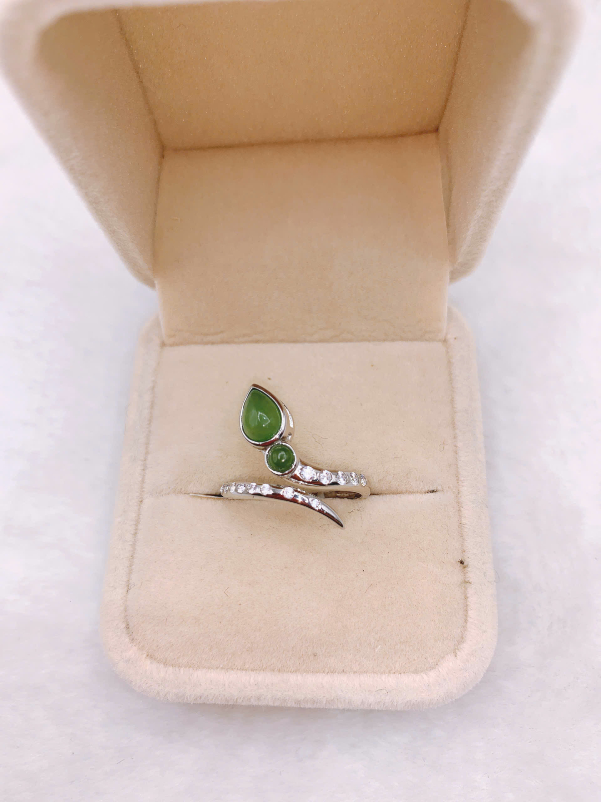 Nhẫn Ngọc Bích Canada Bạc 925 - NET098