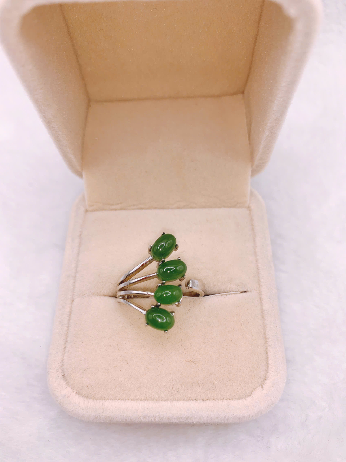 Nhẫn Ngọc Bích Canada Bạc 925 - NET016