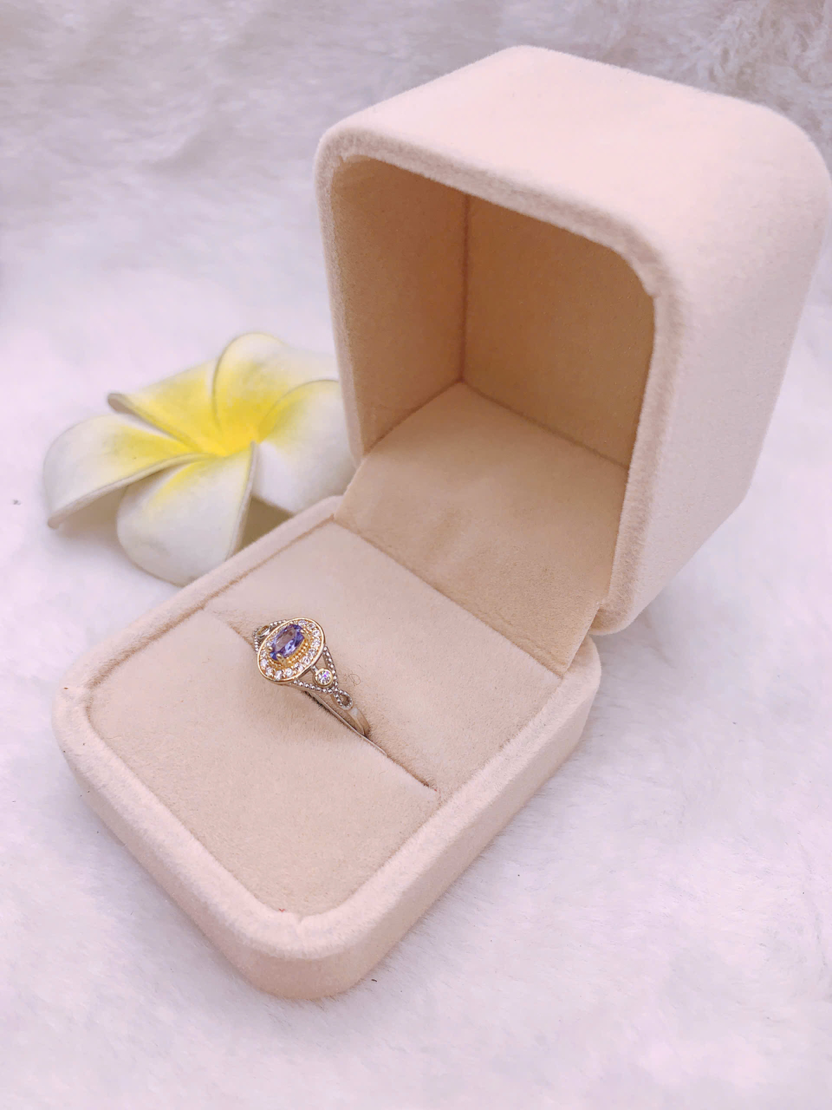 Nhẫn Đá Tanzanite Bạc 925 - RTZ061
