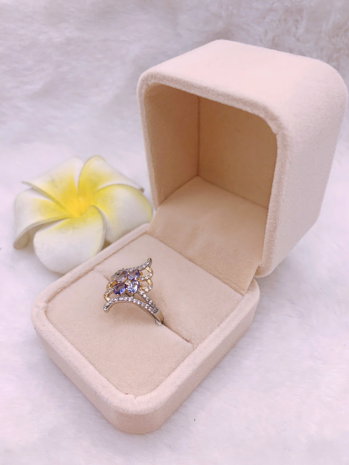 Nhẫn Đá Tanzanite Bạc 925 - RTZ031
