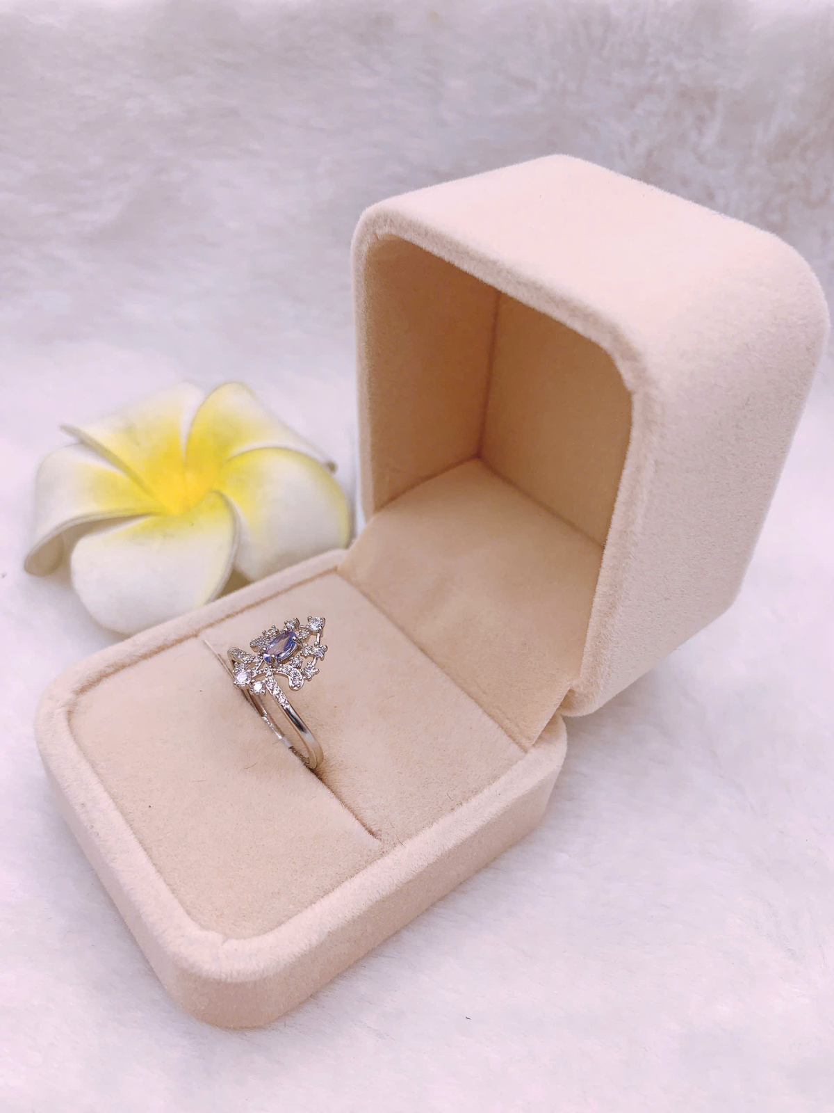 Nhẫn Đá Tanzanite Bạc 925 - RTZ062