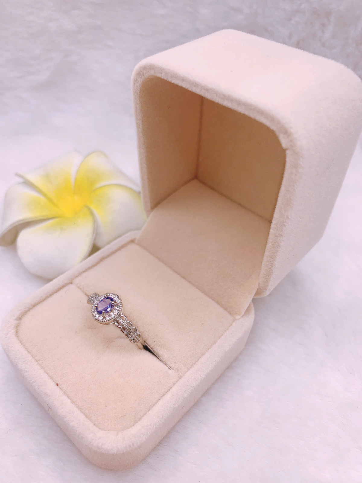 Nhẫn Đá Tanzanite Bạc 925 - RTZ056
