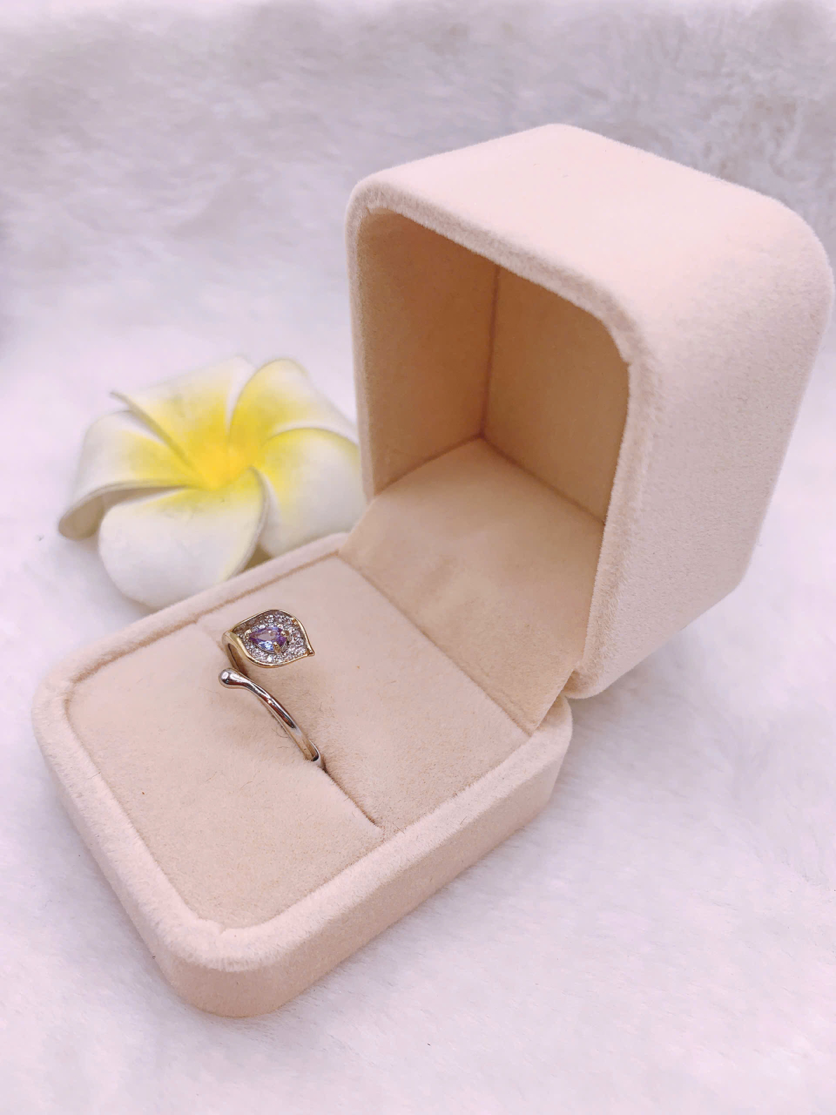 Nhẫn Đá Tanzanite Bạc 925 - RTZ029