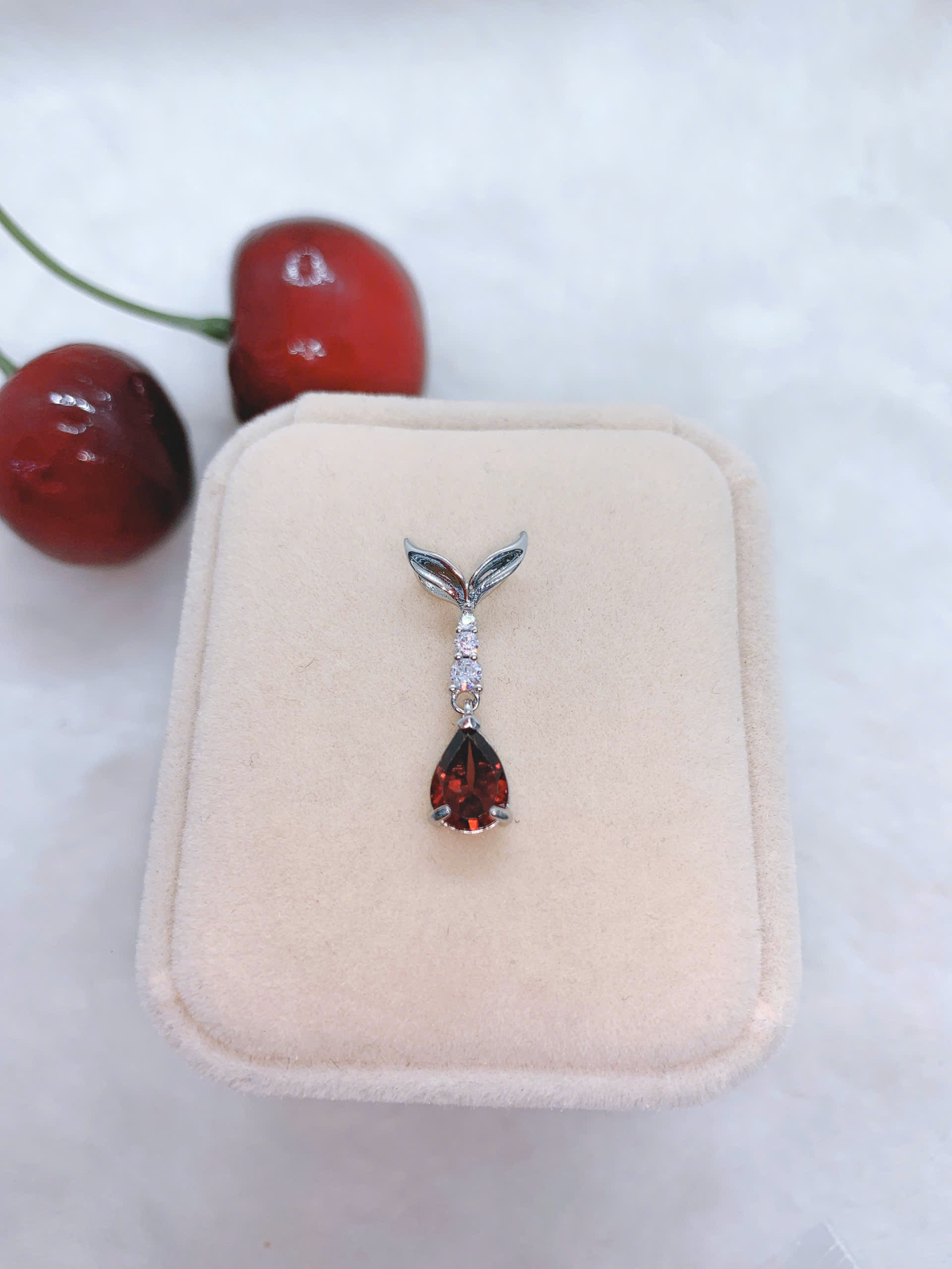 Mặt Dây Chuyền Đá Garnet Bạc 925 - PGN94