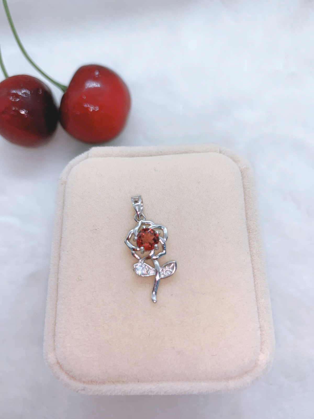 Mặt Dây Chuyền Đá Garnet Bạc 925 - PGN95