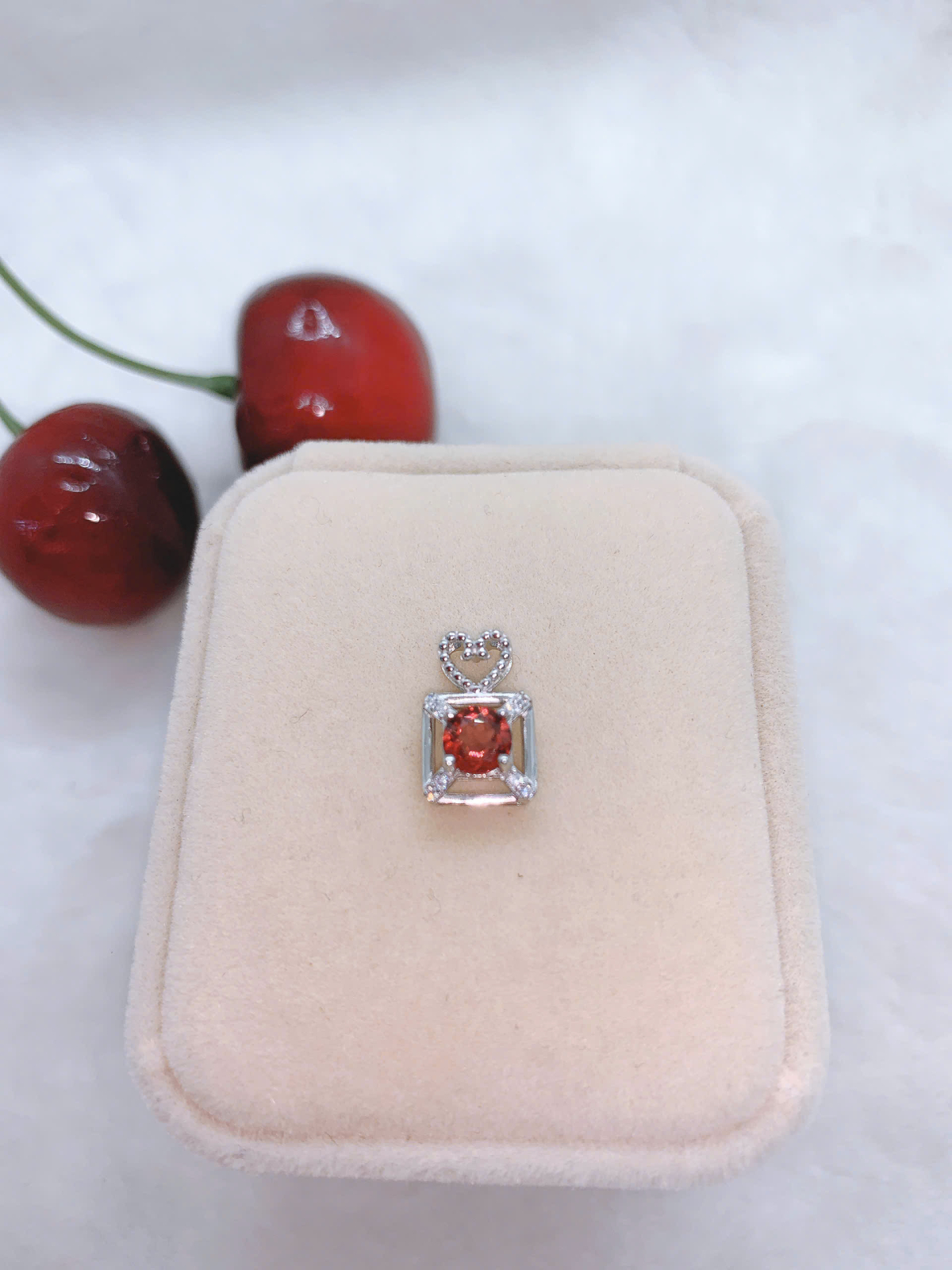 Mặt Dây Chuyền Đá Garnet Bạc 925 - PGN83