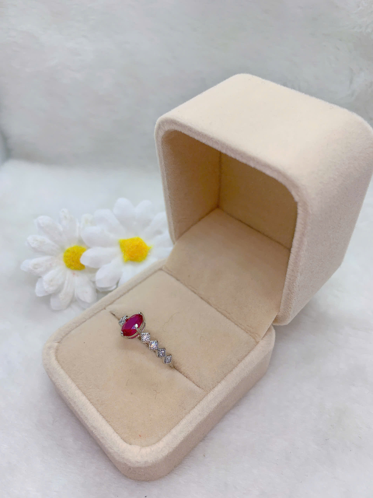 Nhẫn đá Ruby face bạc 925 - RRB191