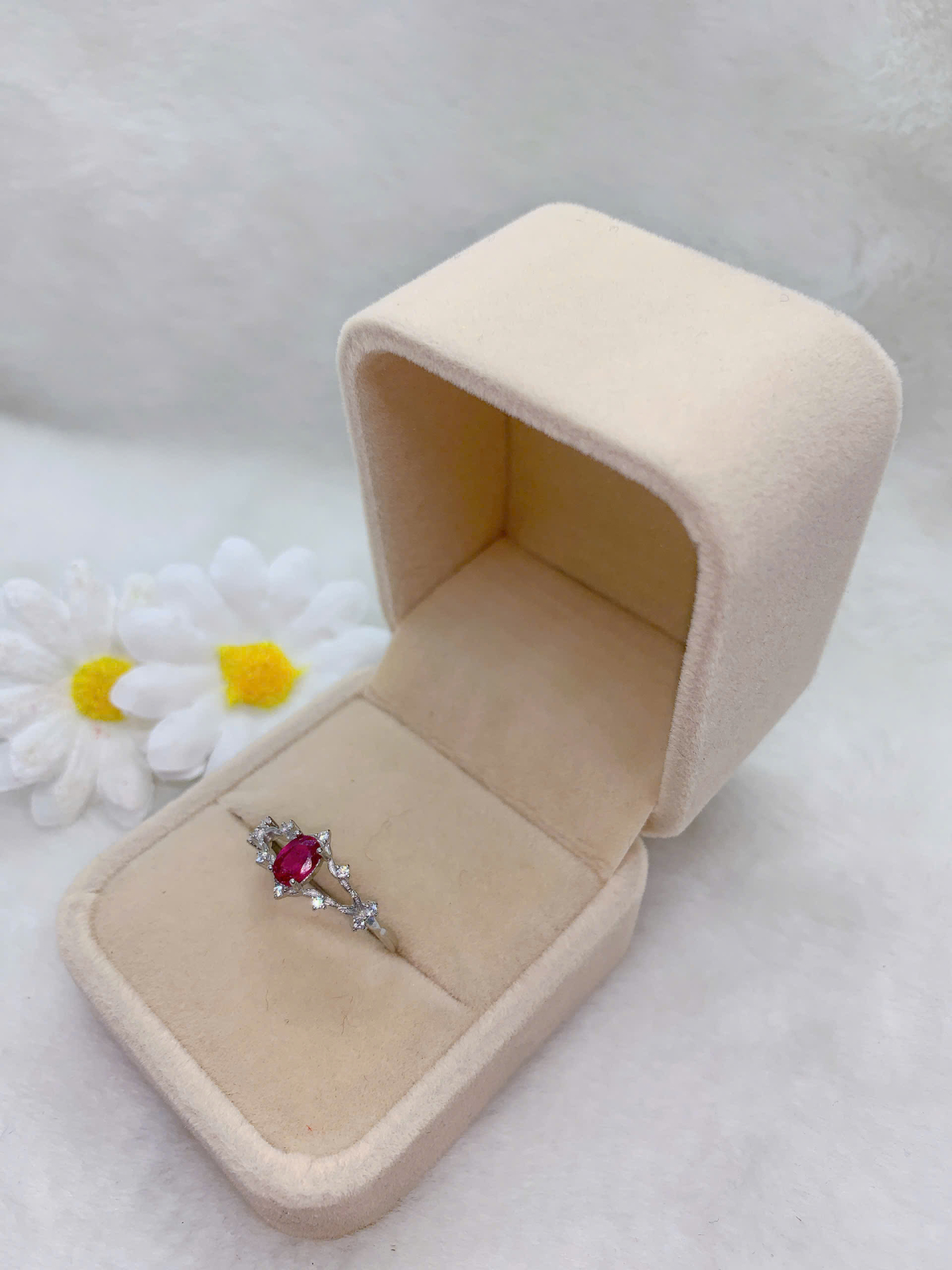 Nhẫn đá Ruby face bạc 925 - RRB187