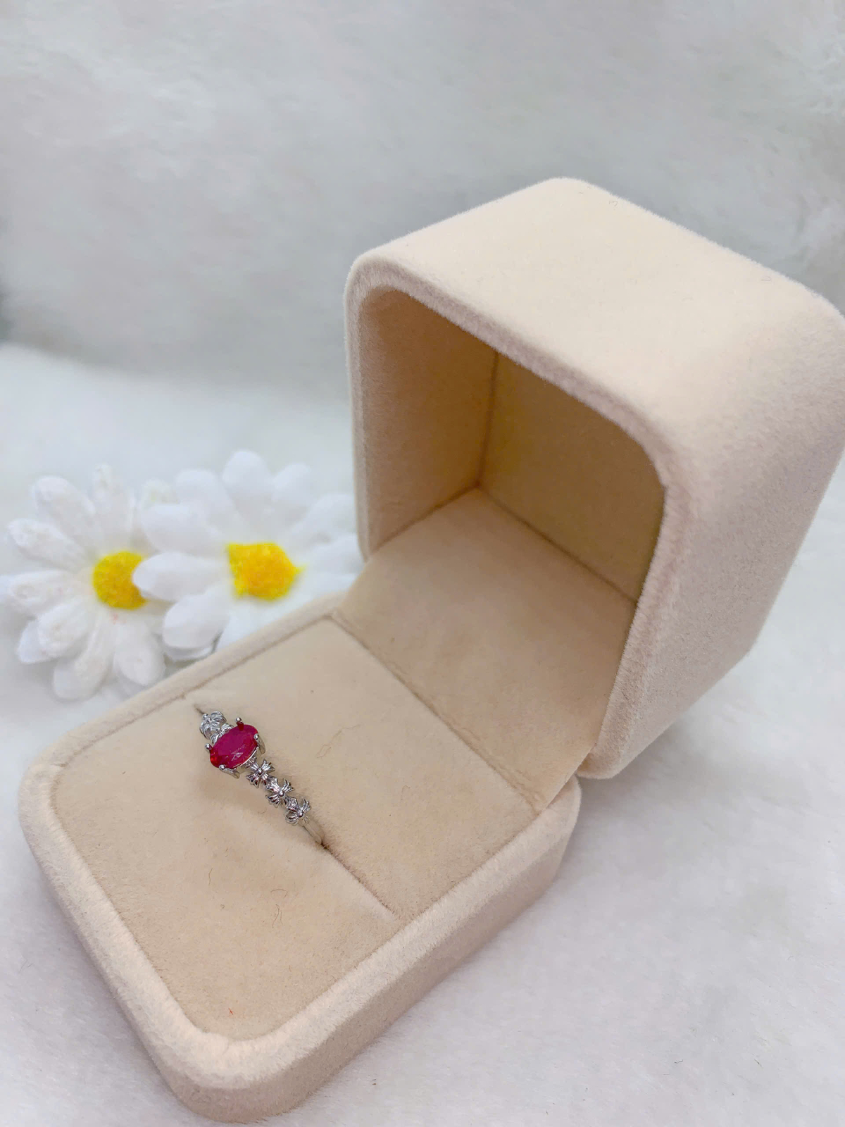 Nhẫn đá Ruby face bạc 925 - RRB189