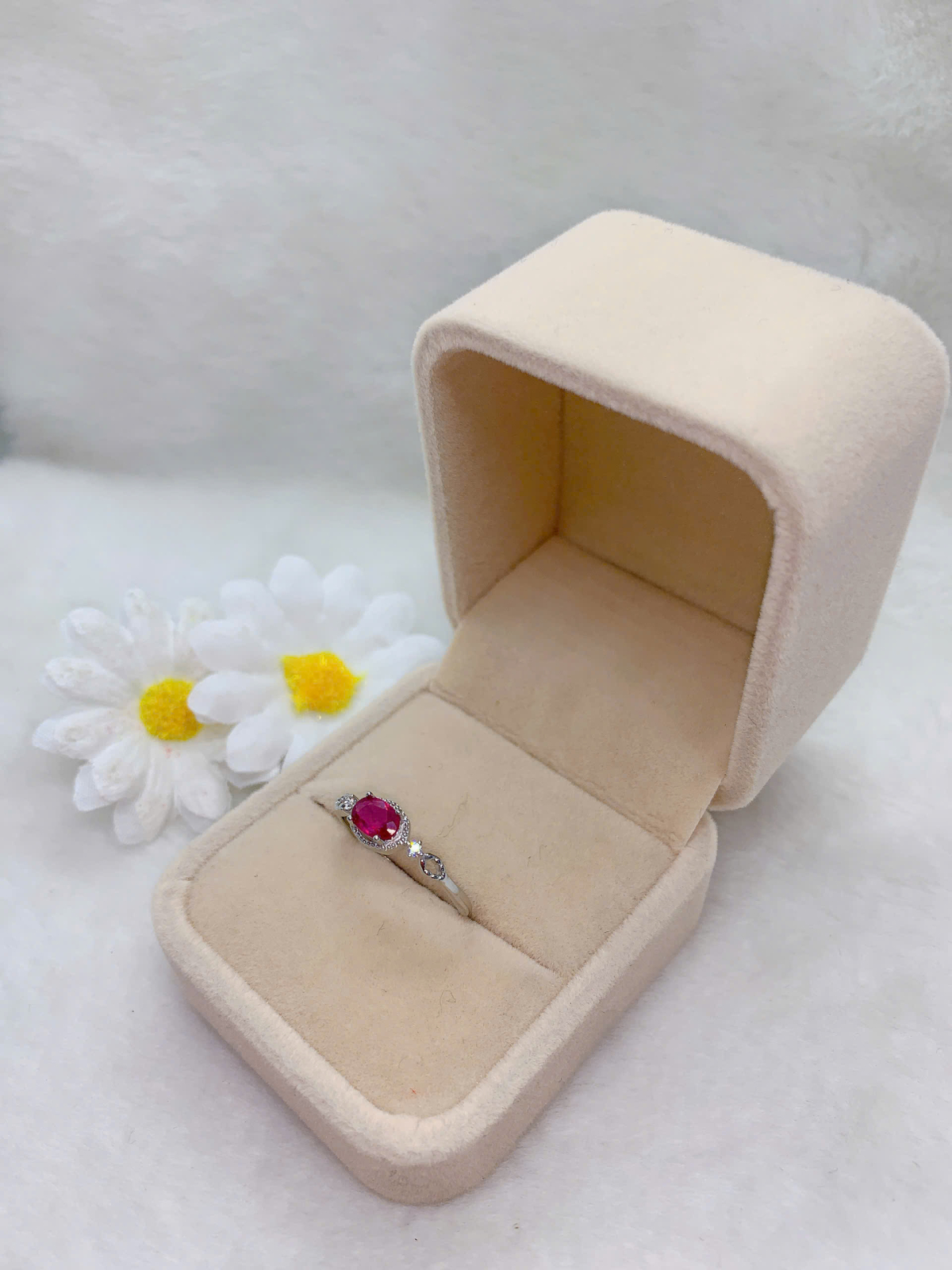 Nhẫn đá Ruby face bạc 925 - RRB190