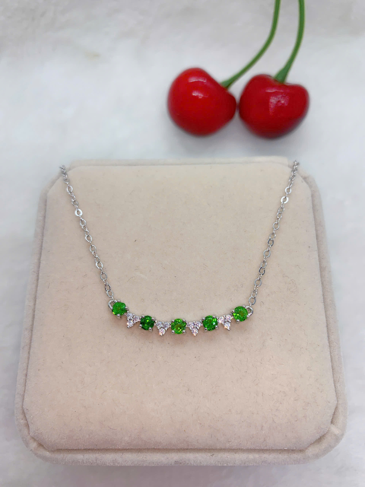 Mặt Dây Chuyền Đá Diopsite Bạc 925 - PDO024