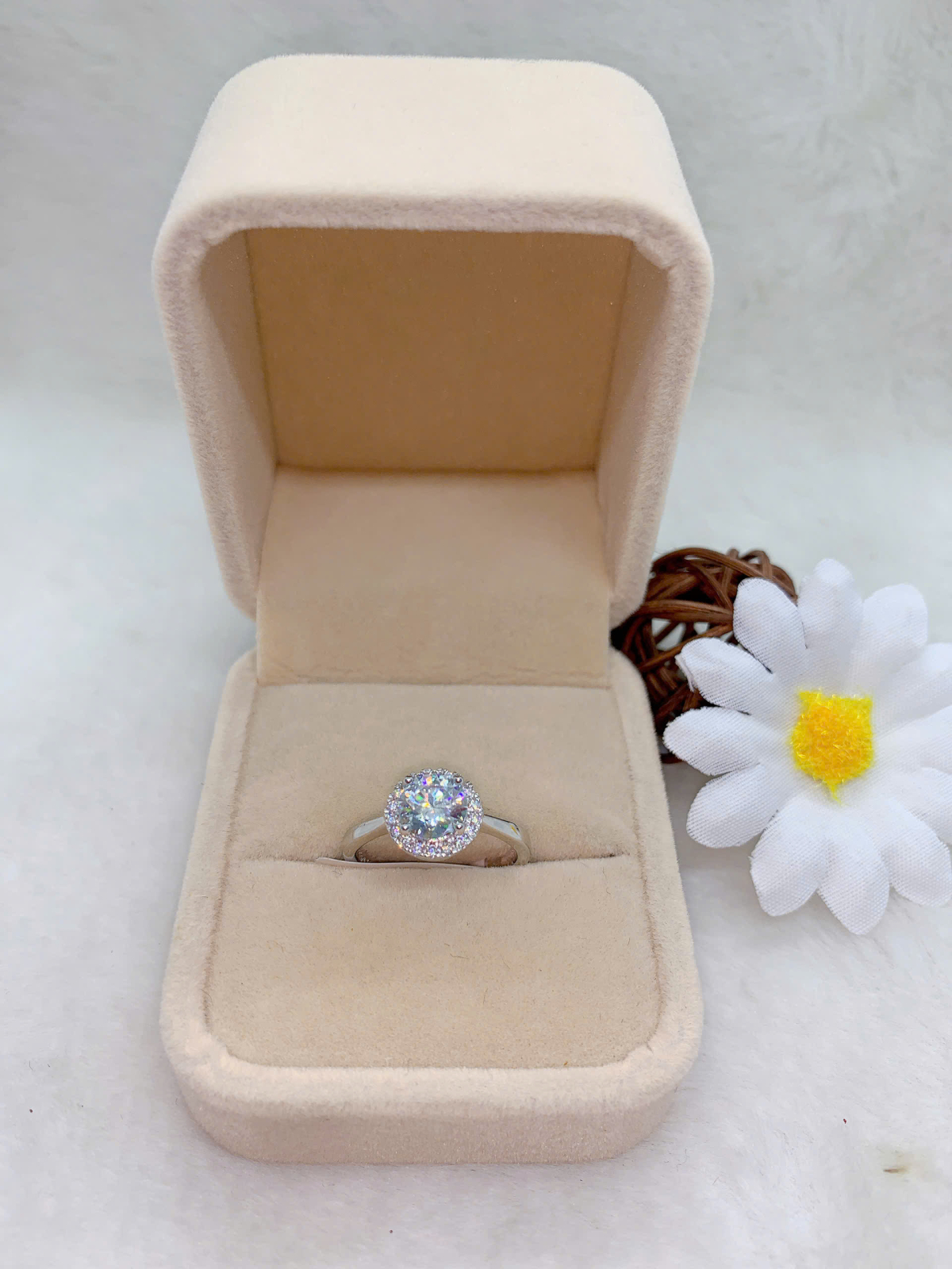 Nhẫn Moissanite ( D,FL,EX ) 9mm size 6 bạc 925-RMX136S06