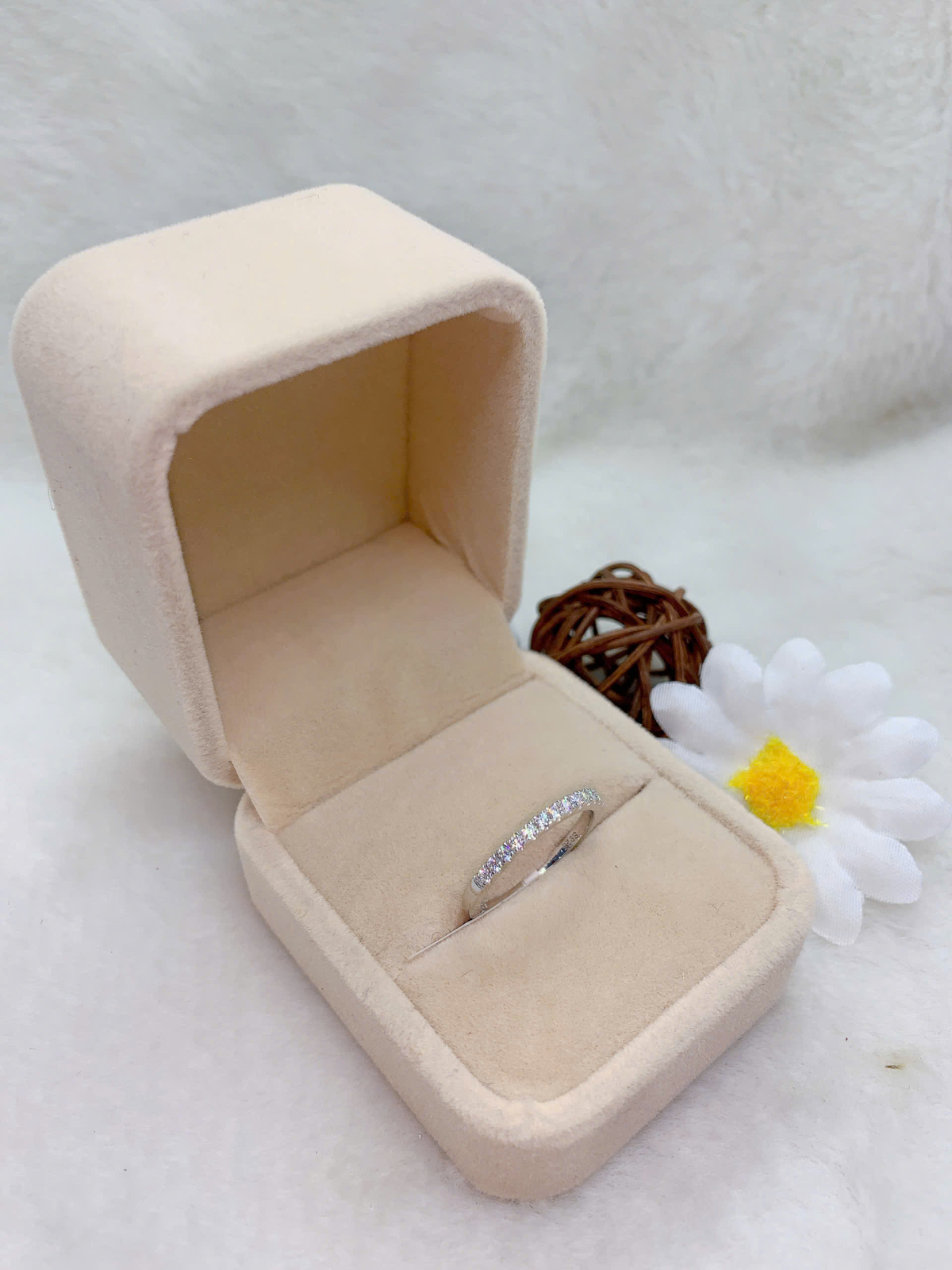 Nhẫn Moissanite ( D,FL,EX ) 9mm size 6 bạc 925-RMX119