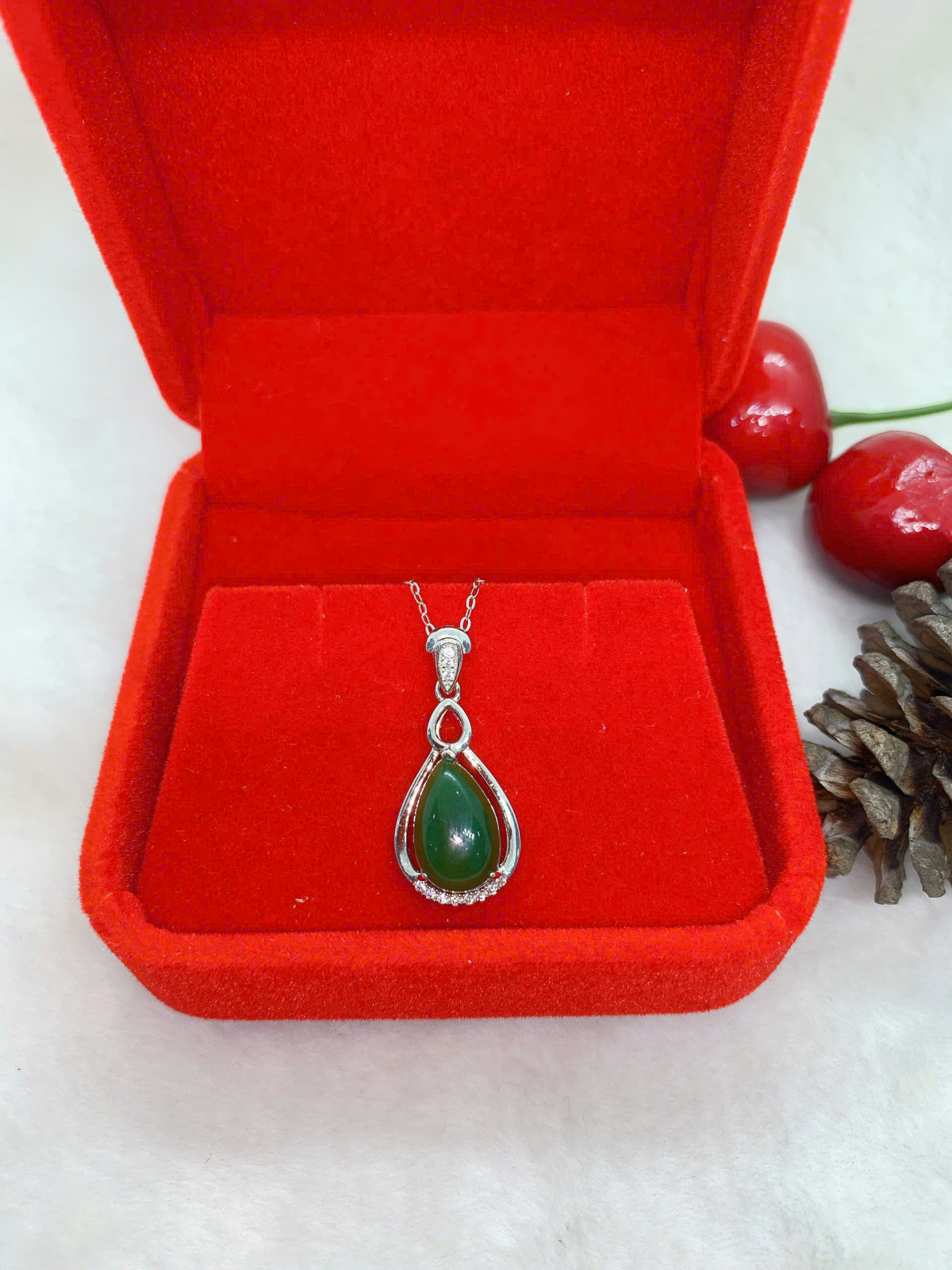 Mặt Dây Chuyền Ngọc Bích 8*12mm Bạc 925 - NE10324