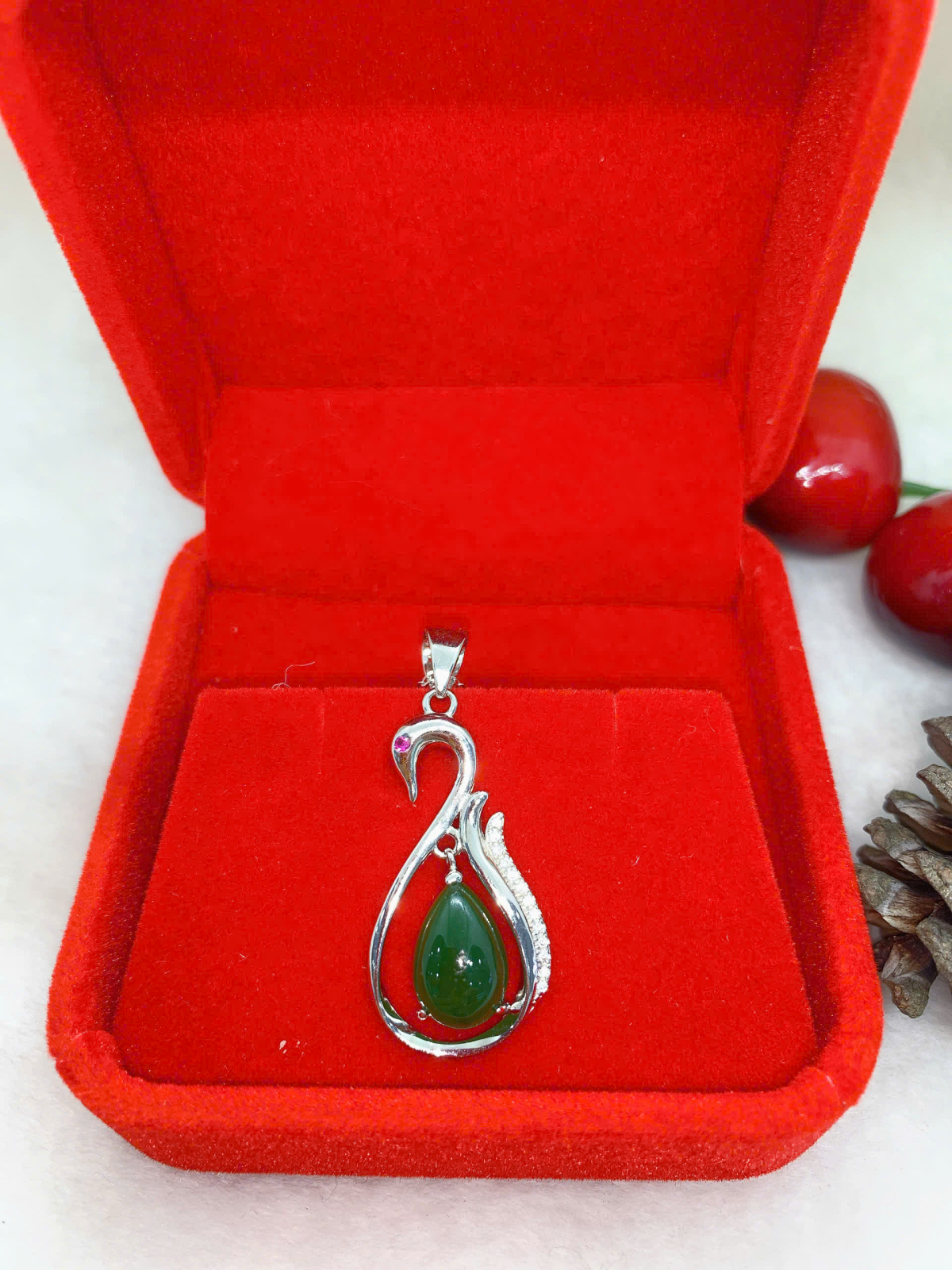 Mặt Dây Chuyền Ngọc Bích 8*12mm Bạc 925 - NE10311