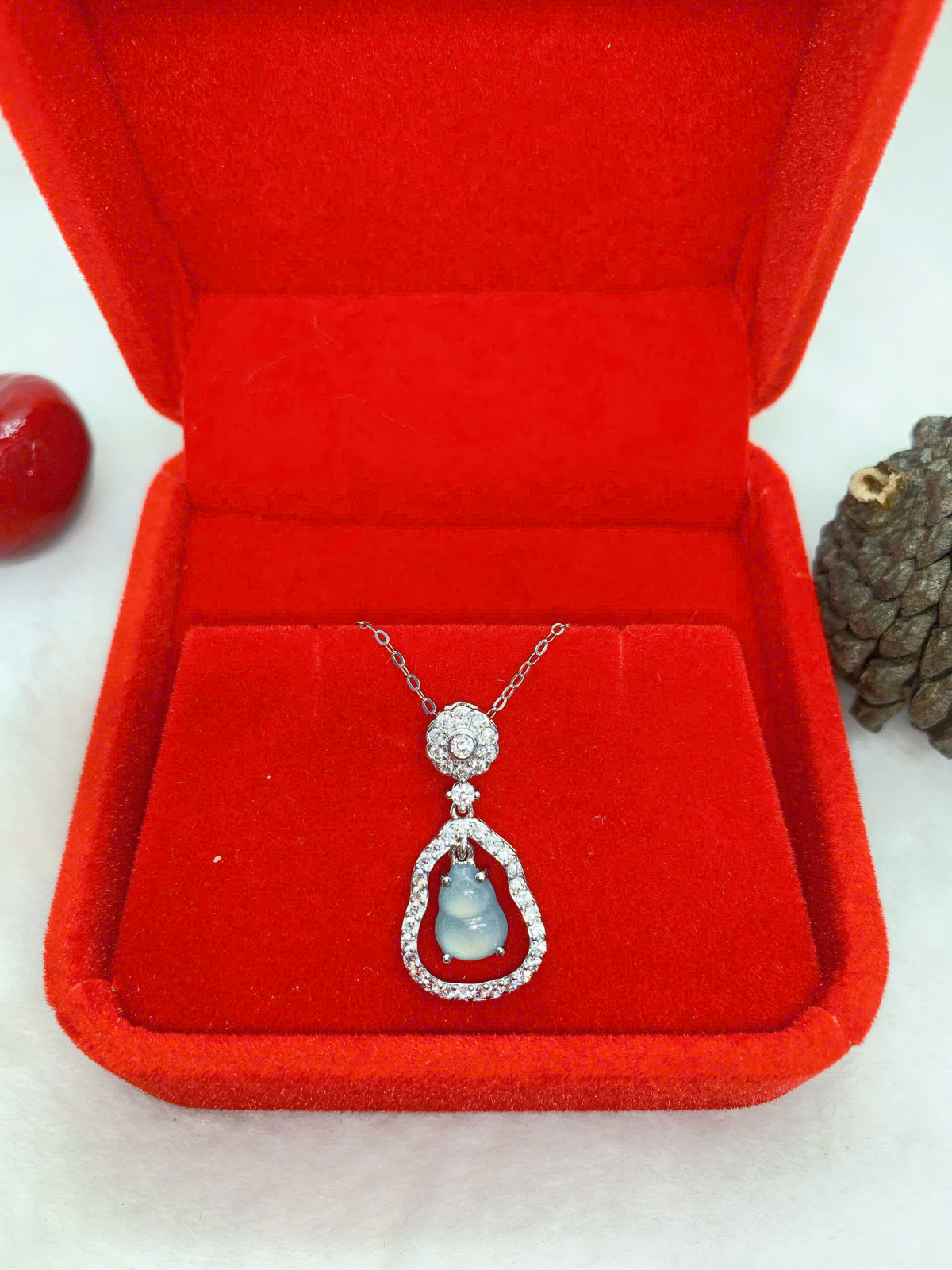 Mặt Dây Chuyền Ngọc Bích 6*8mm Bạc 925 - NE30023