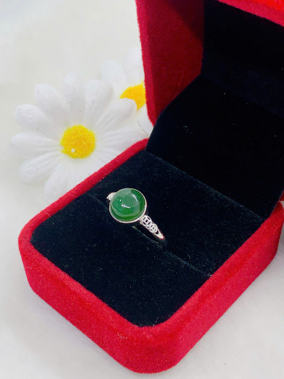 Nhẫn Ngọc Bích 8mm bạc 925 - NE11517