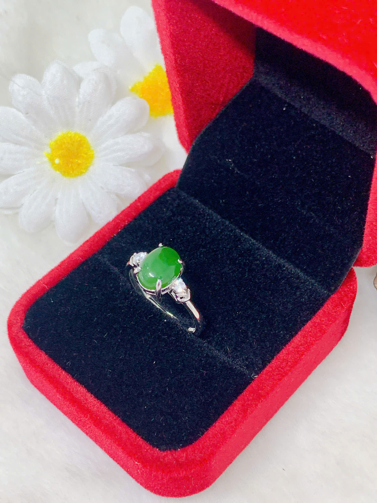 Nhẫn Ngọc Bích 7*9mm bạc 925 - NE11138