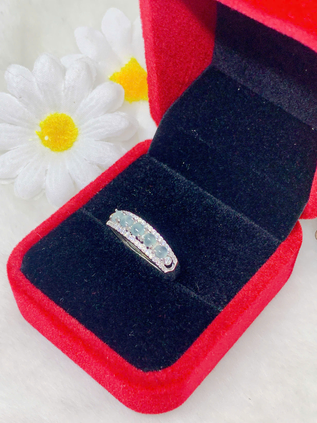 Nhẫn Ngọc Bích 4*6mm bạc 925 - NE31006