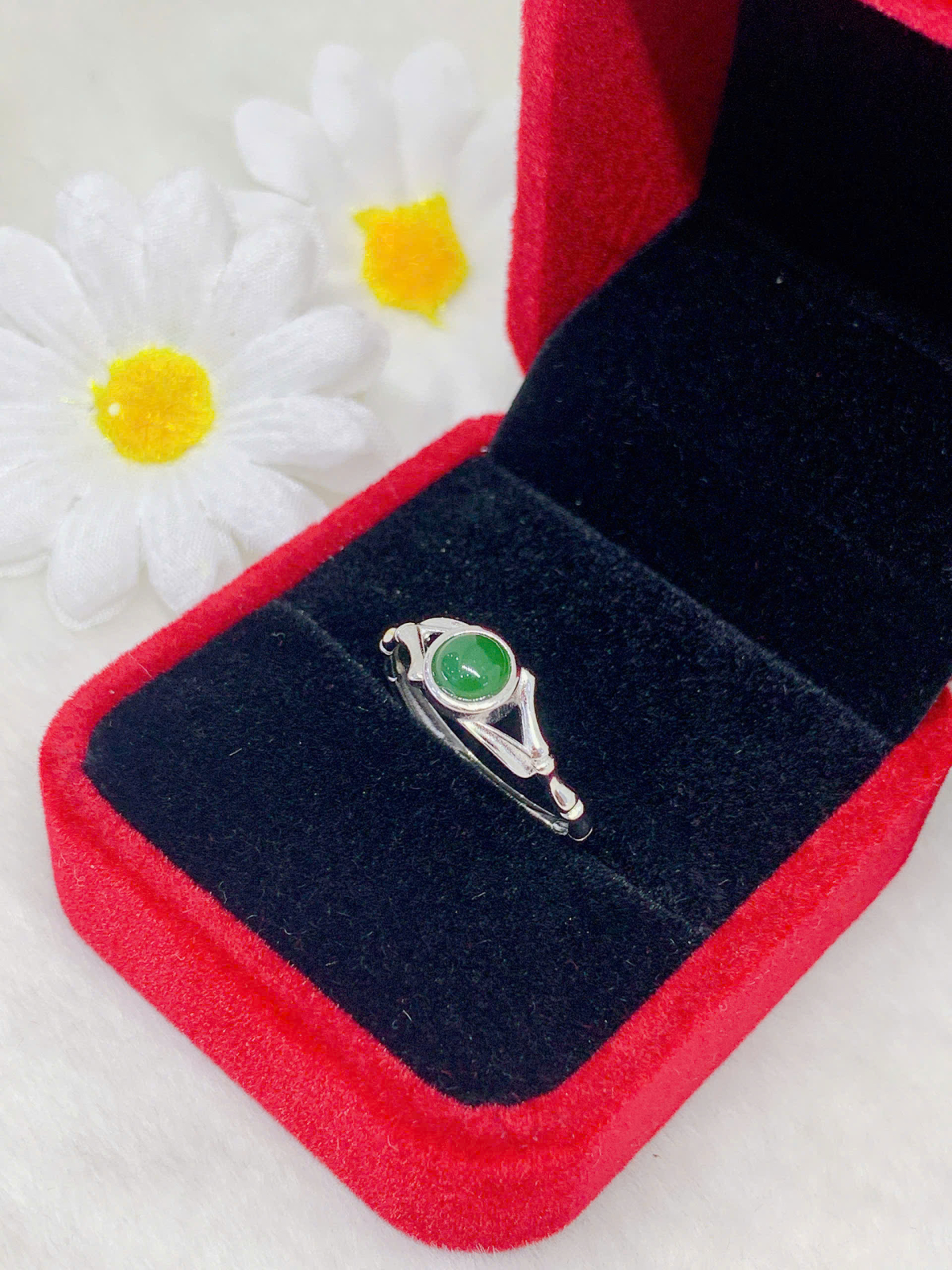 Nhẫn Ngọc Bích 5mm bạc 925 - NE11074