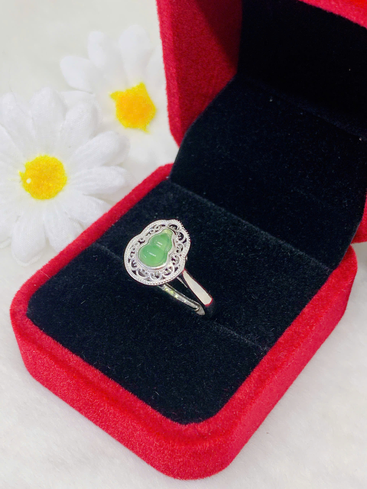 Nhẫn Ngọc Bích 5*7mm bạc 925 - NE11512