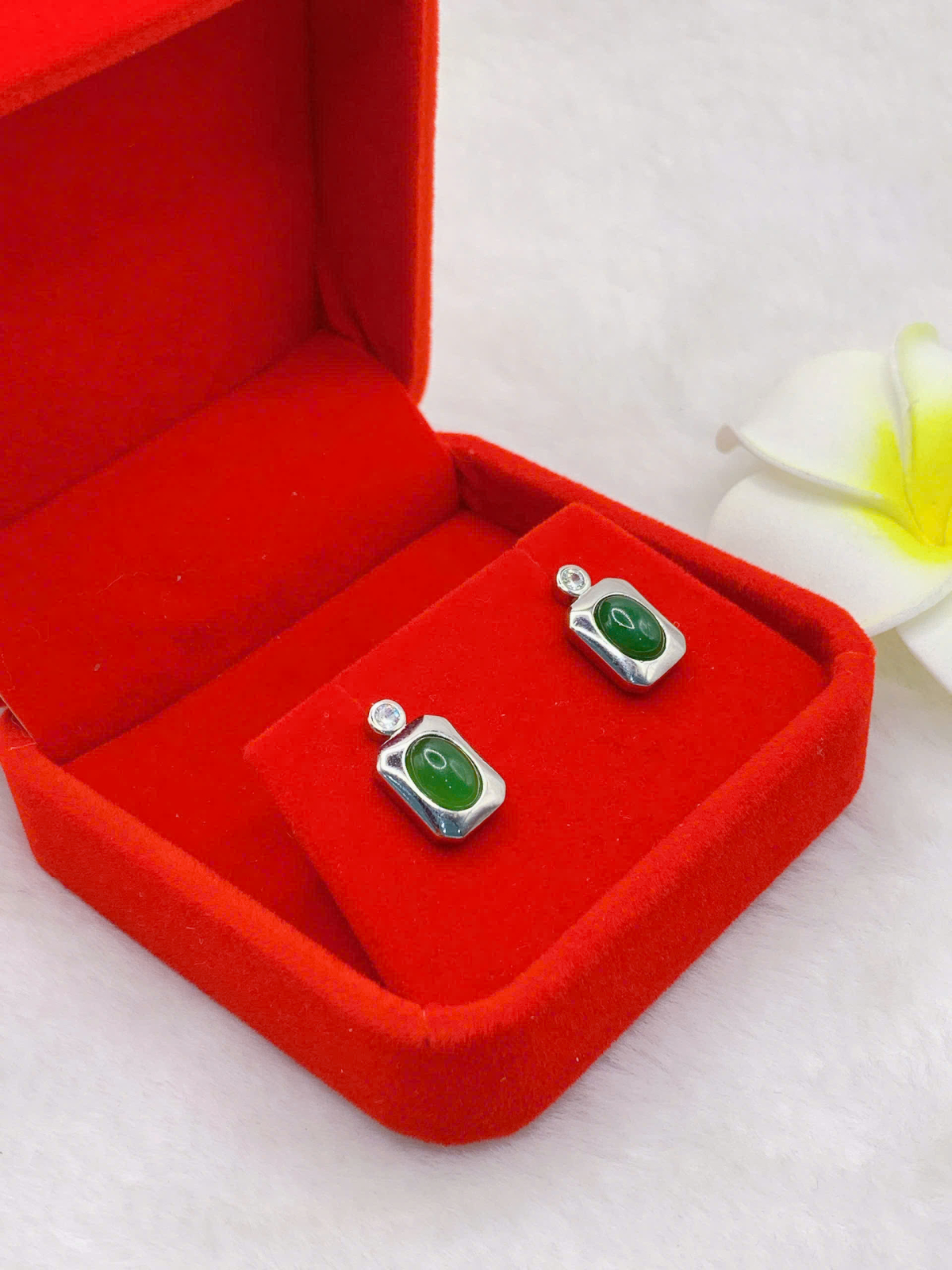 Hoa Tai Ngọc Bích 6*8mm Bạc 925 - NE12181