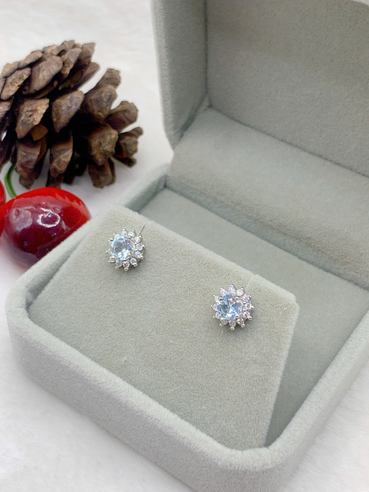 Hoa Tai Đá Topaz 5mm Bạc 925 - BT077
