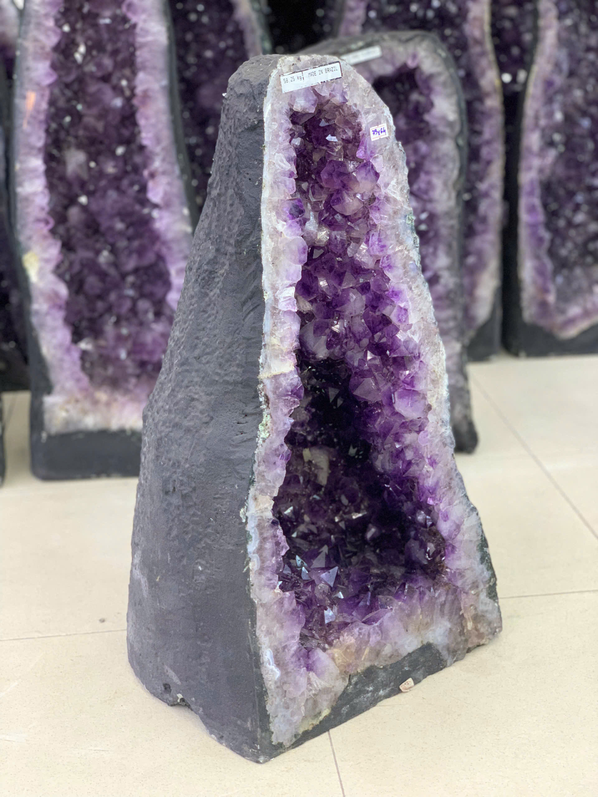 Hốc Thạch Anh Tím ( TL: 58.25kg )