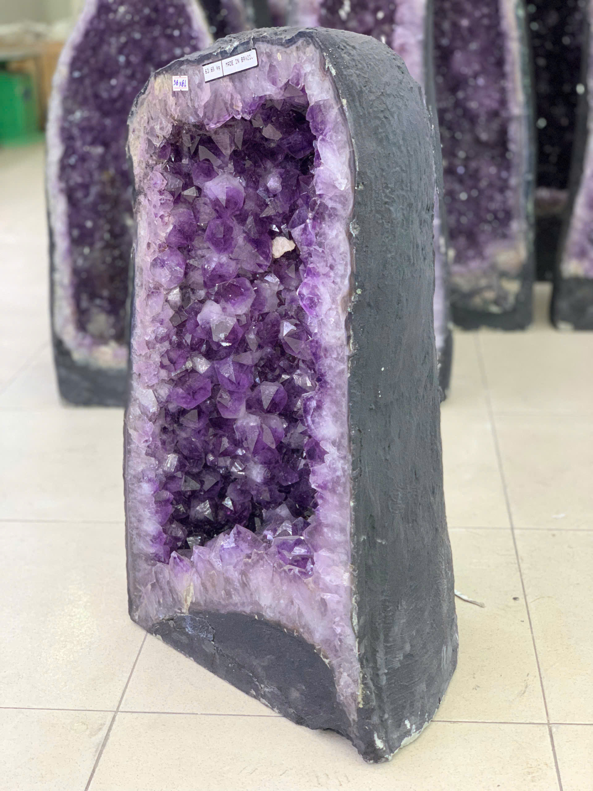 Hốc Thạch Anh Tím ( KL: 63.65kg )