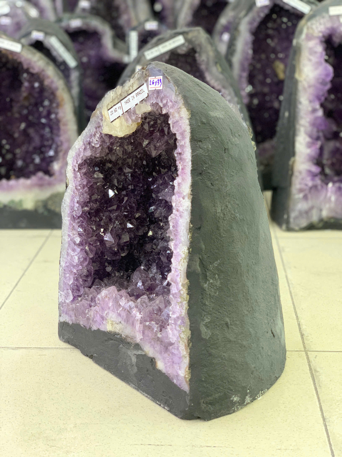 Hốc Thạch Anh Tím 4A ( TL: 20.6 kg )