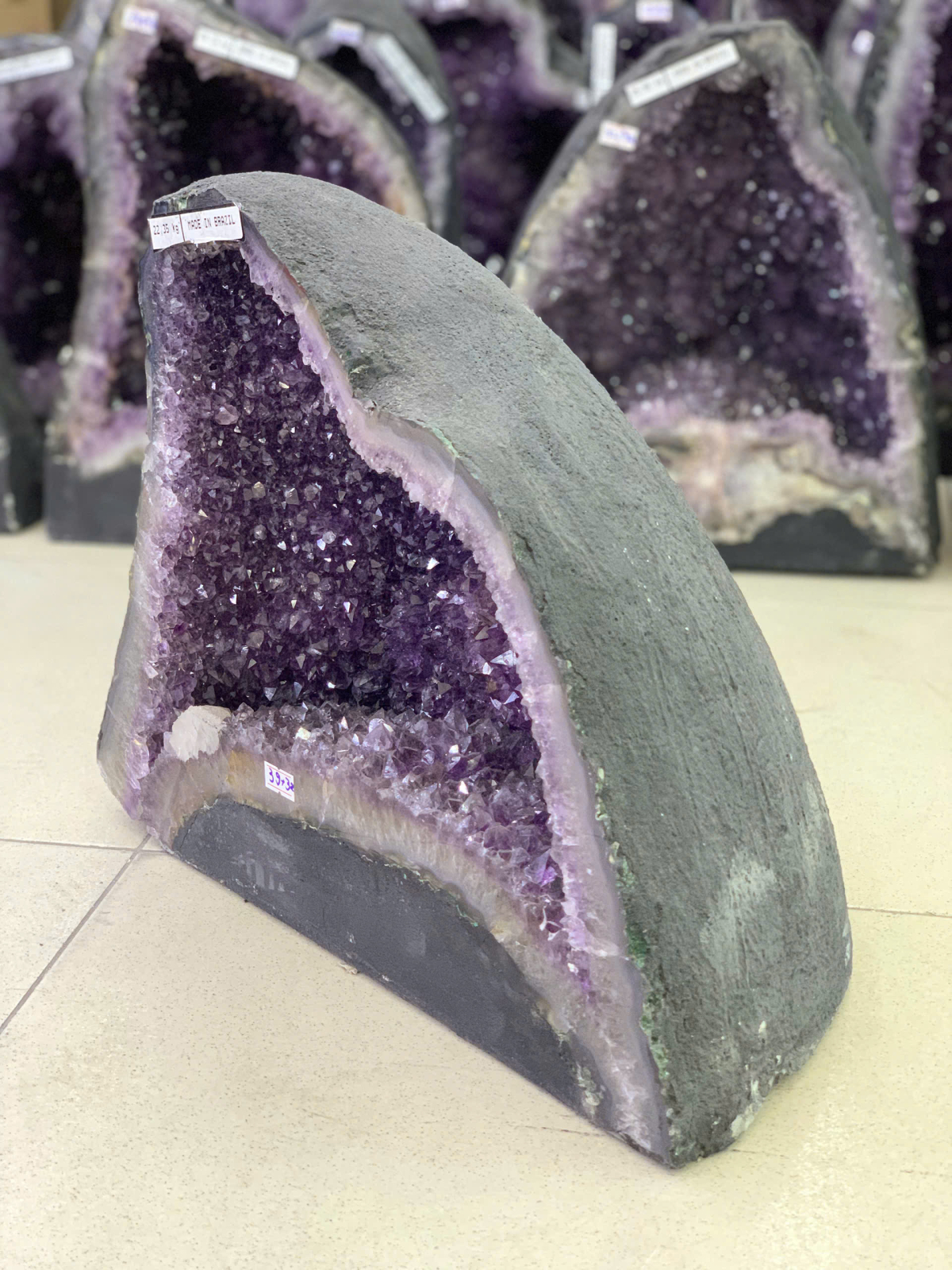 Hốc Thạch Anh Tím 4A ( TL: 22.35kg )