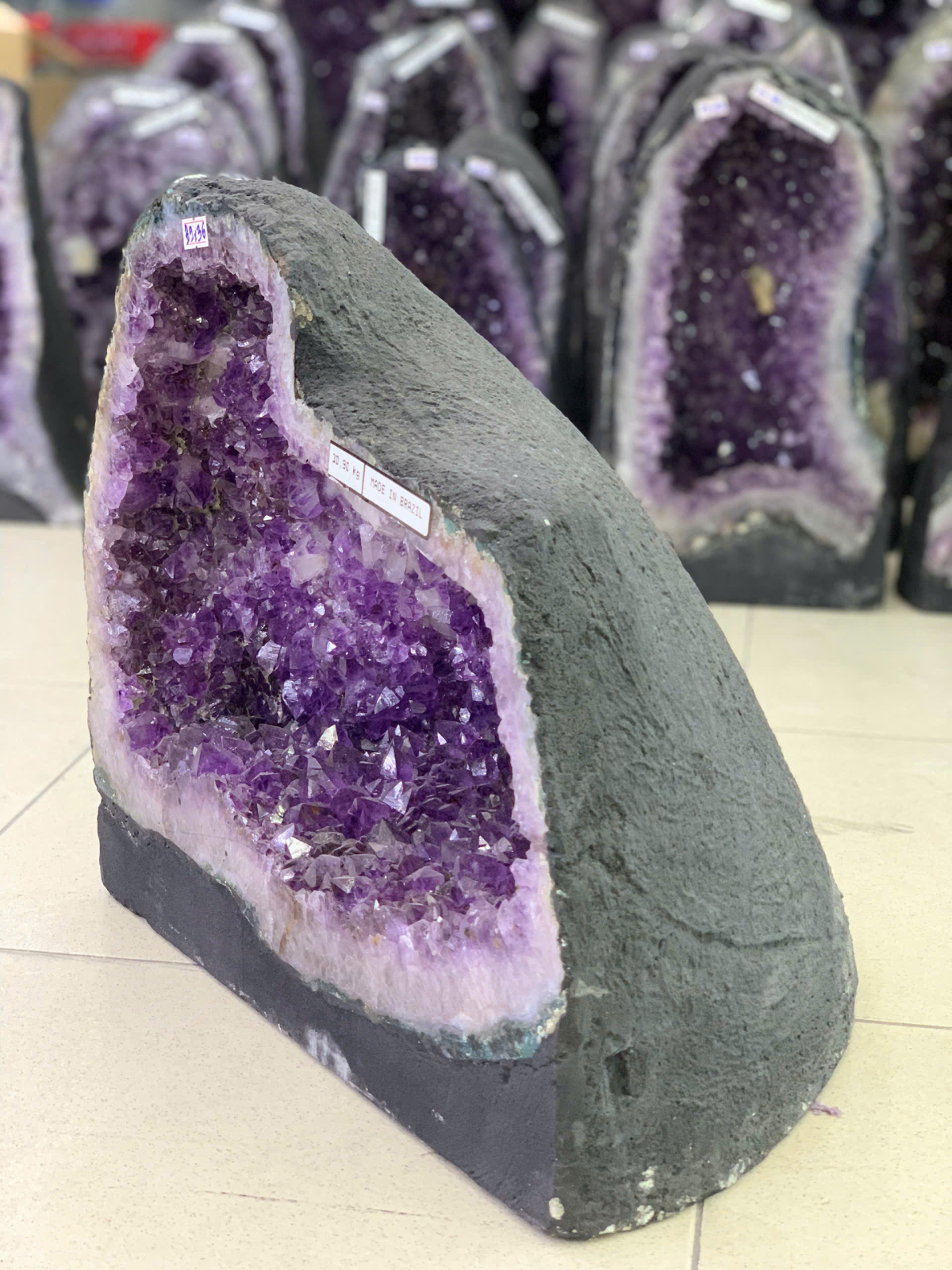 Hốc Thạch Anh Tím 4A ( TL: 30.9kg )