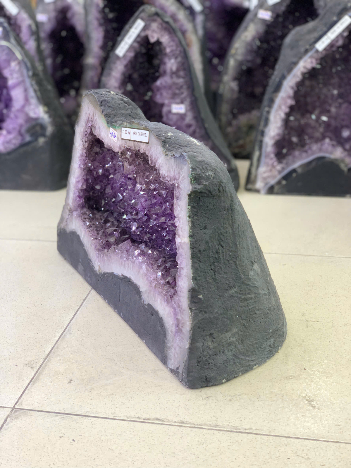 Hốc Thạch Anh Tím 4A ( TL: 17.05kg )