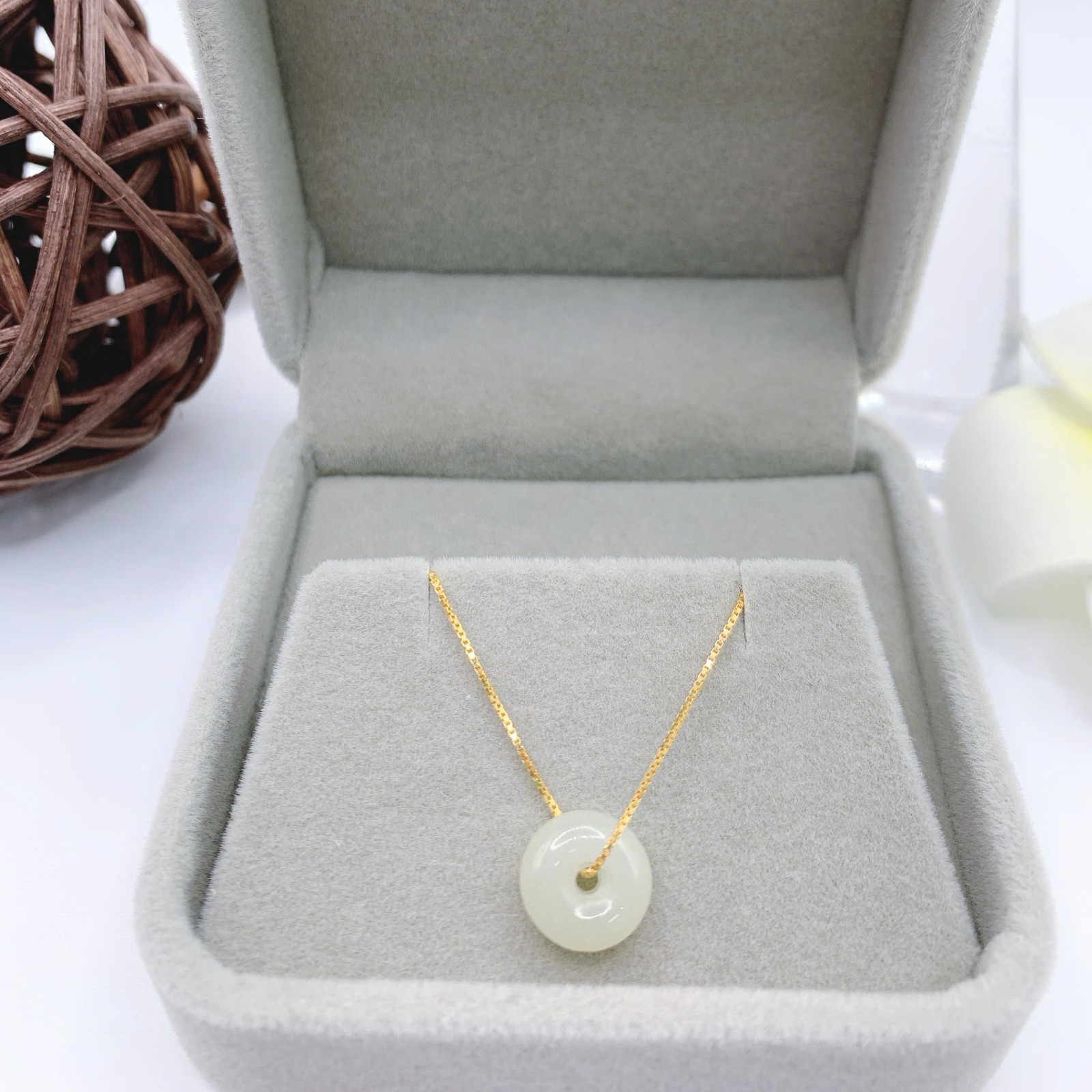 Mặt dây chuyền Bạch Ngọc 10mm bạc 925-EW0010-2Y