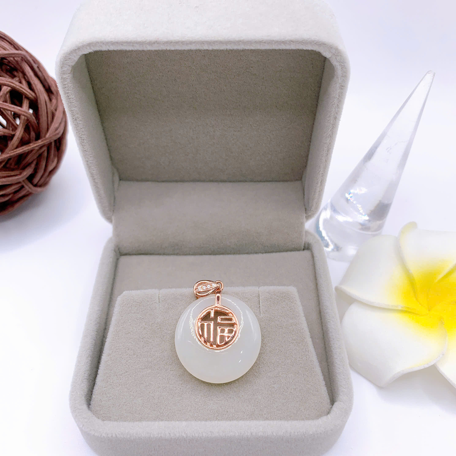 Mặt dây chuyền Bạch Ngọc 22mm bạc 925-EW4396-1