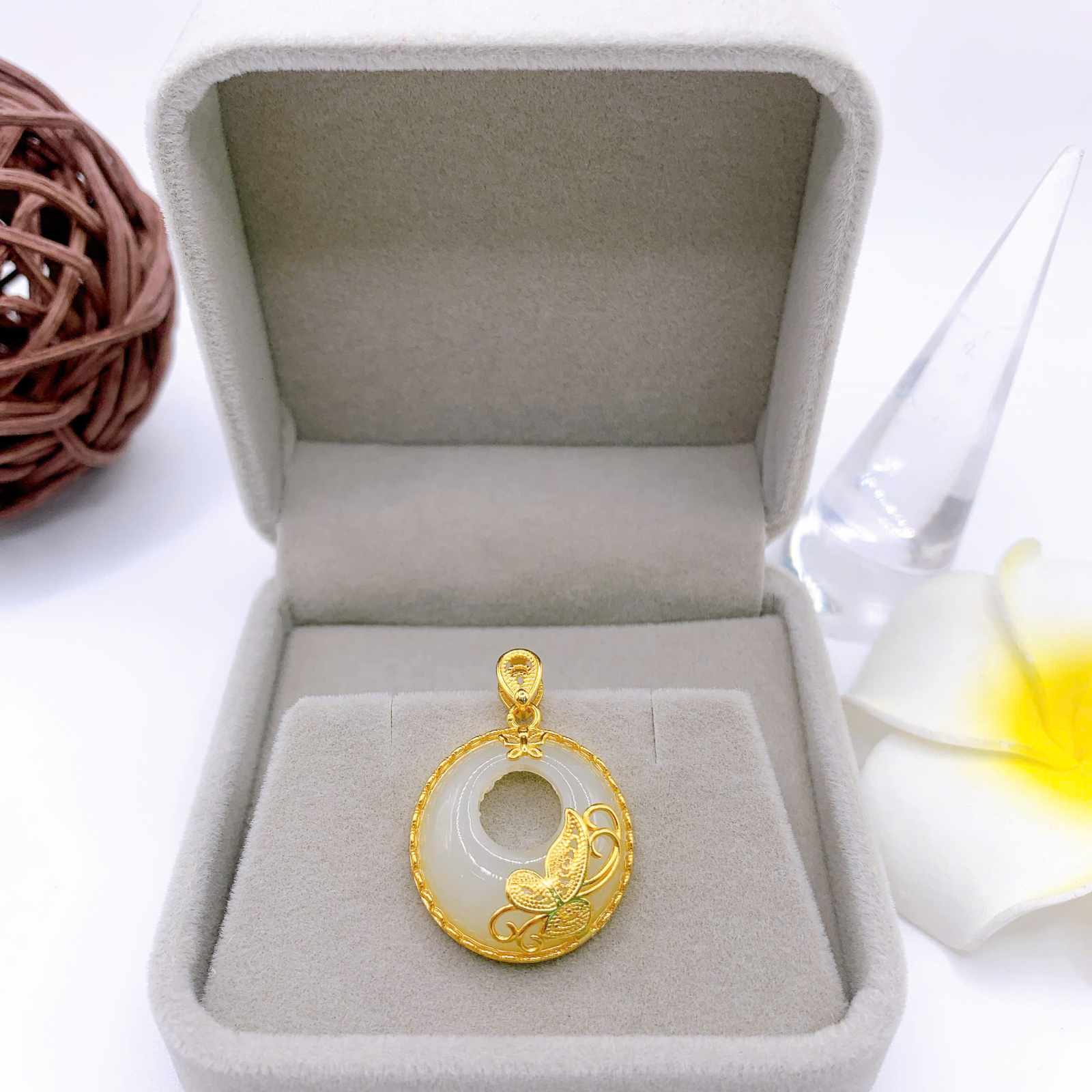 Mặt dây chuyền Bạch Ngọc 20mm bạc 925-EW3232