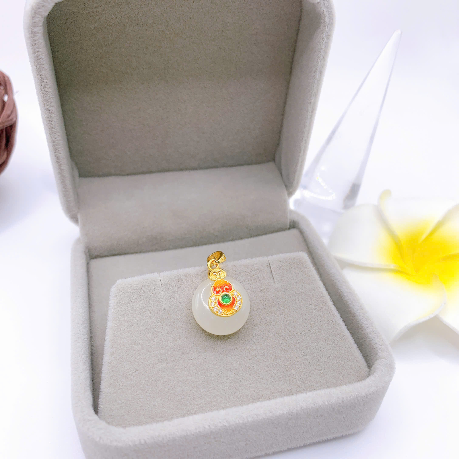 Mặt dây chuyền Bạch Ngọc 14mm bạc 925-EW3381