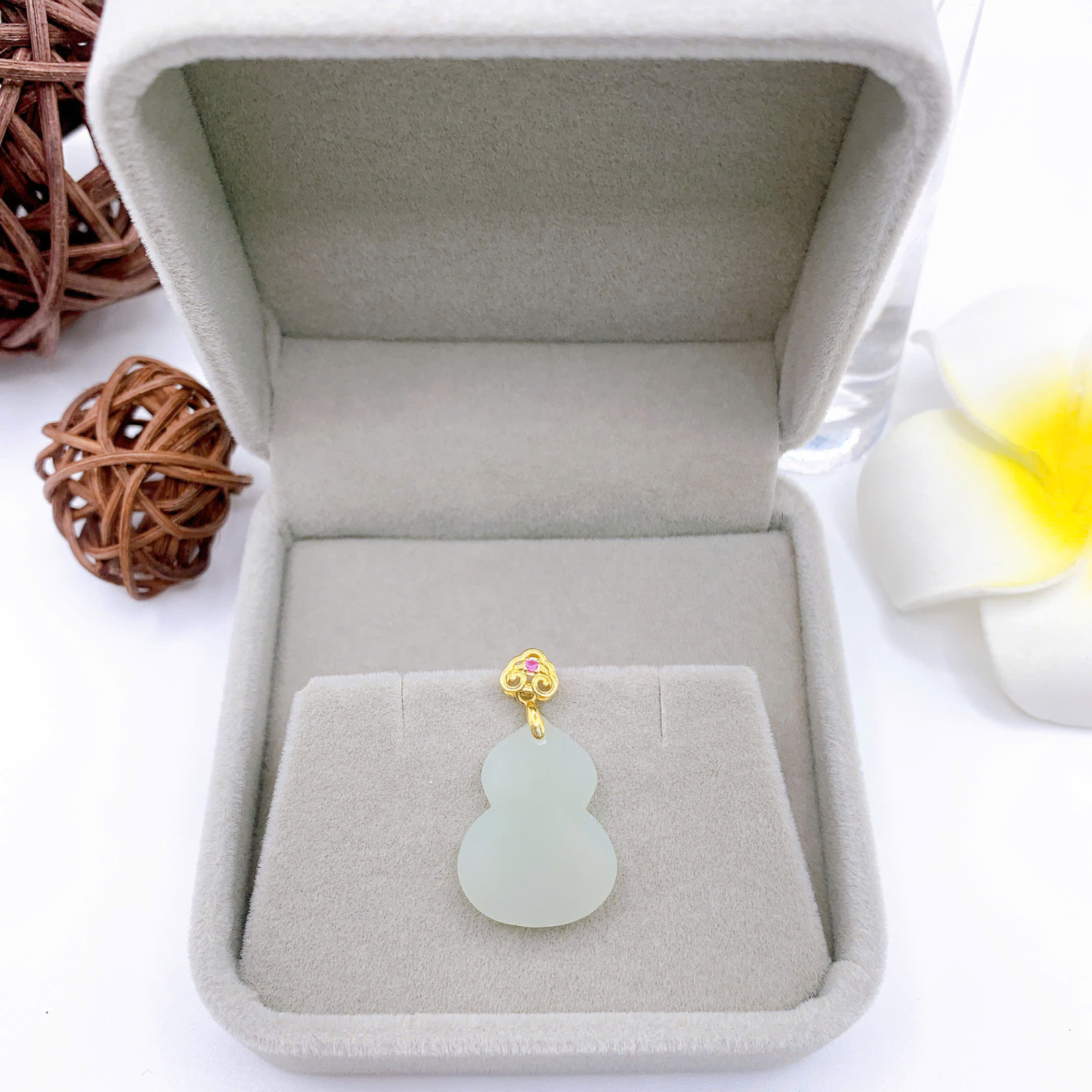 Mặt dây chuyền Bạch Ngọc 16*20mm bạc 925-EW3401-2