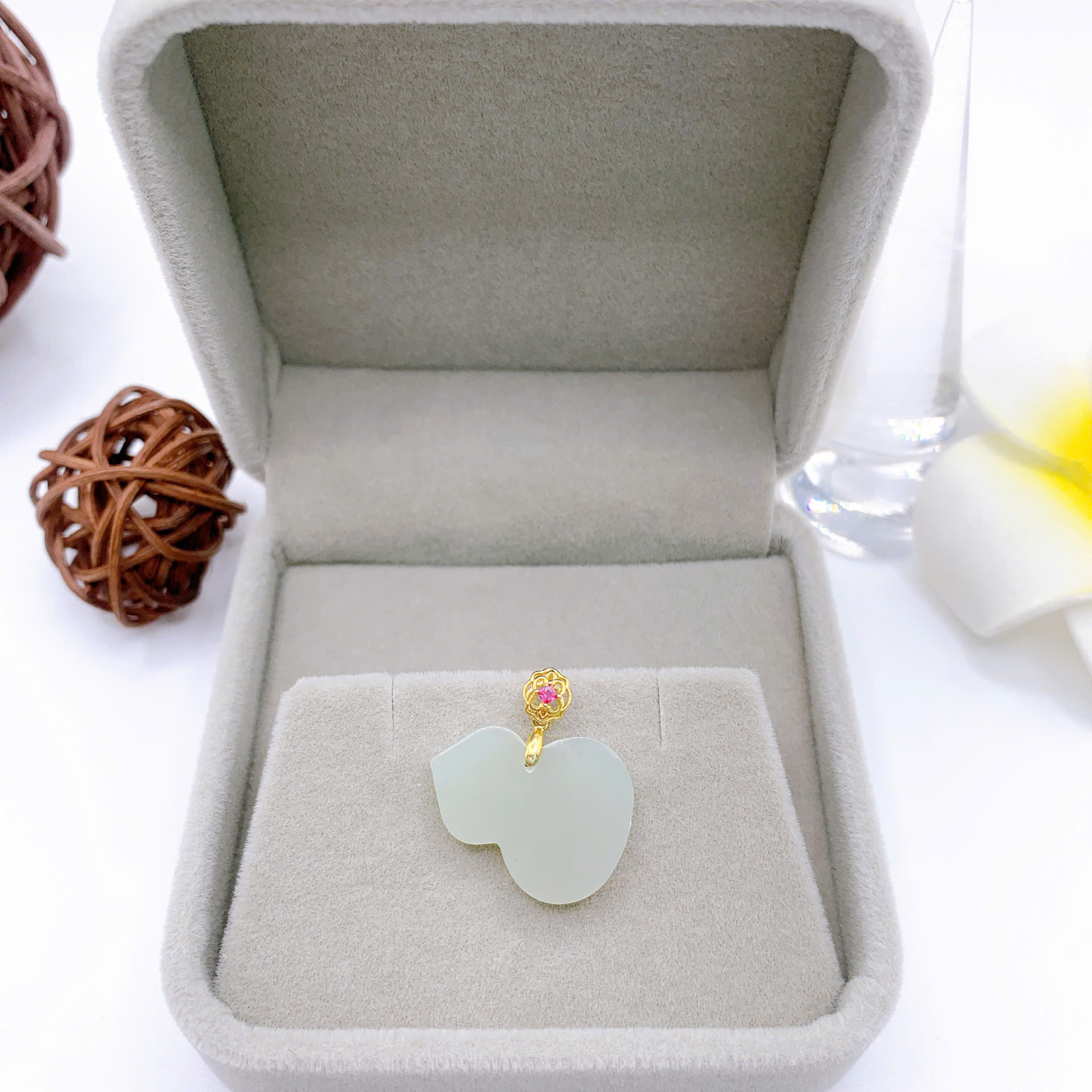 Mặt dây chuyền Bạch Ngọc 16*20mm bạc 925-EW3400-2