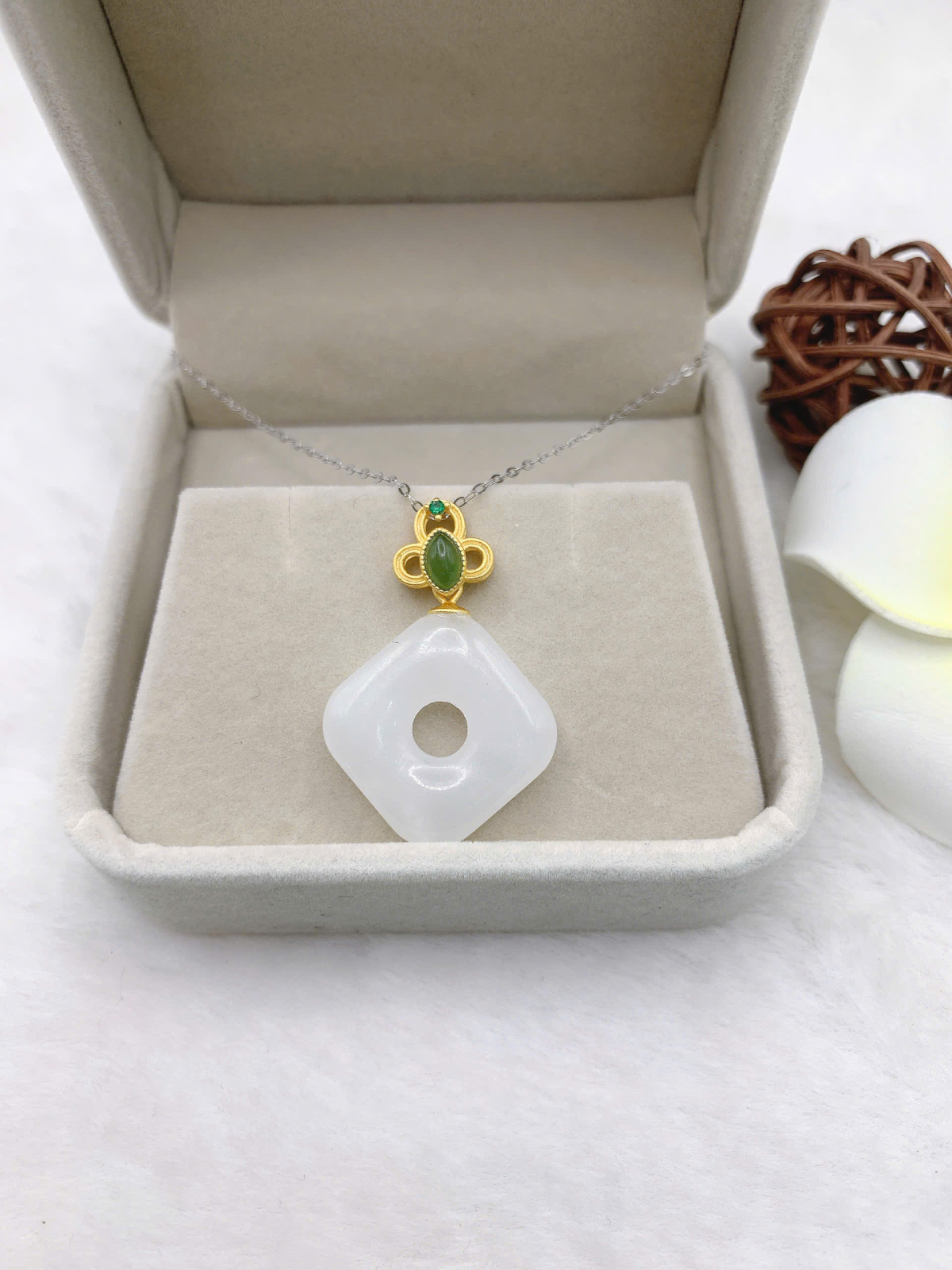 Mặt dây chuyền Bạch Ngọc 18mm bạc 925-EW5793-6