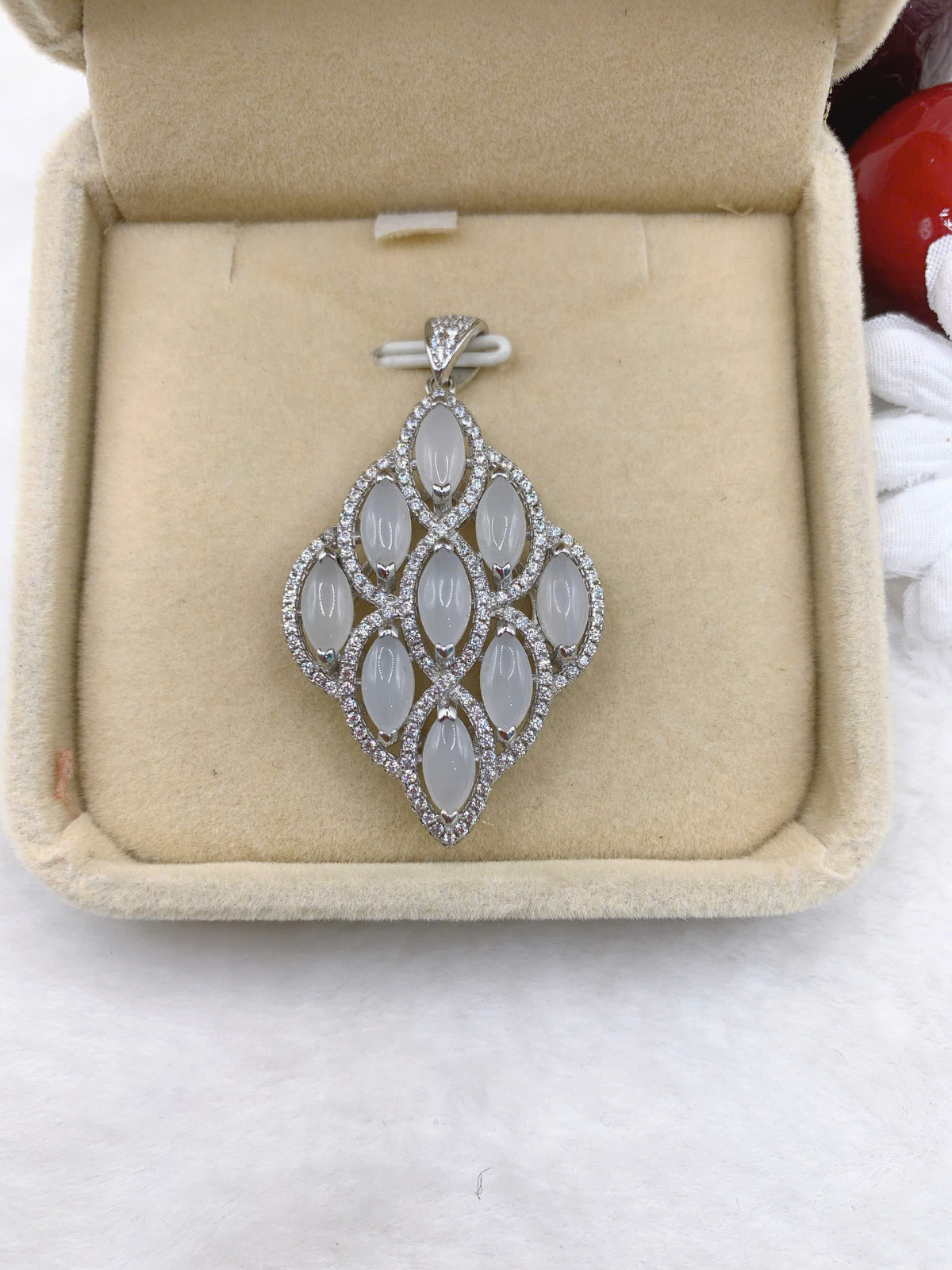 Mặt dây chuyền Bạch Ngọc 4*9mm bạc 925-WT013