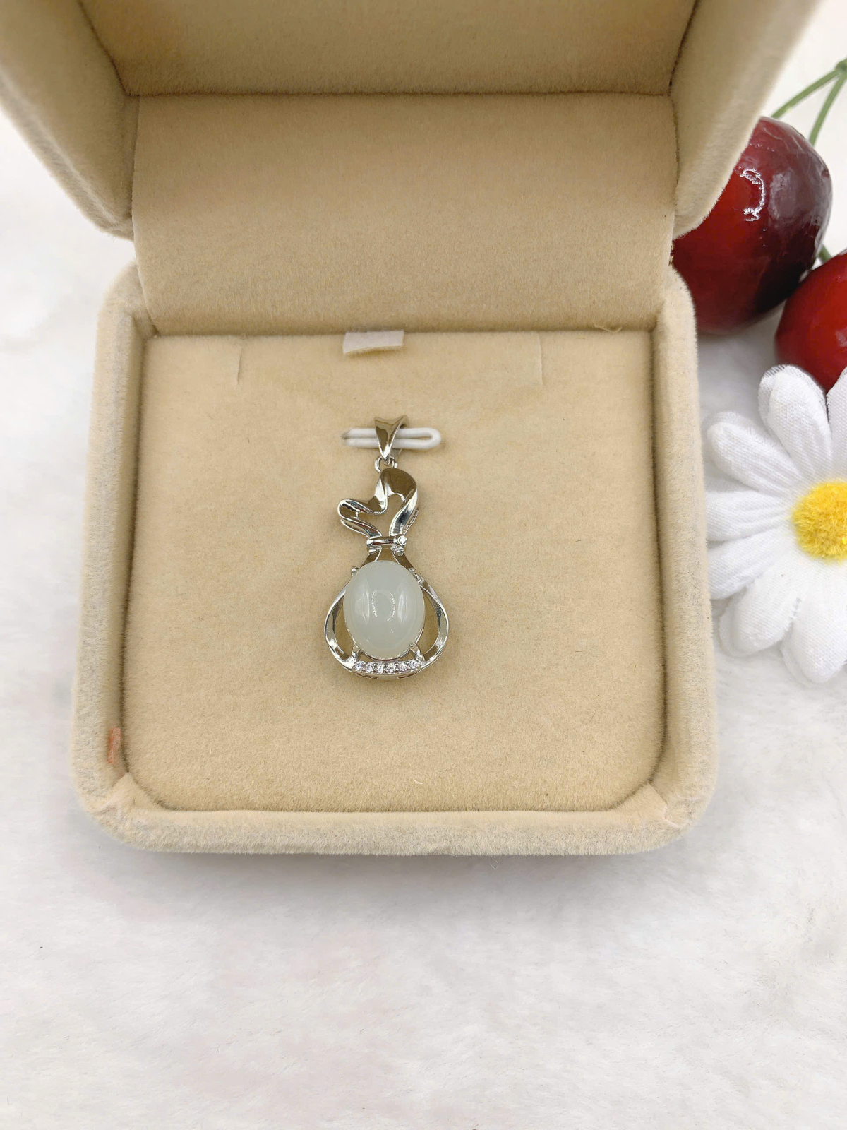 Mặt dây chuyền Bạch Ngọc 9*11mm bạc 925-EW0682